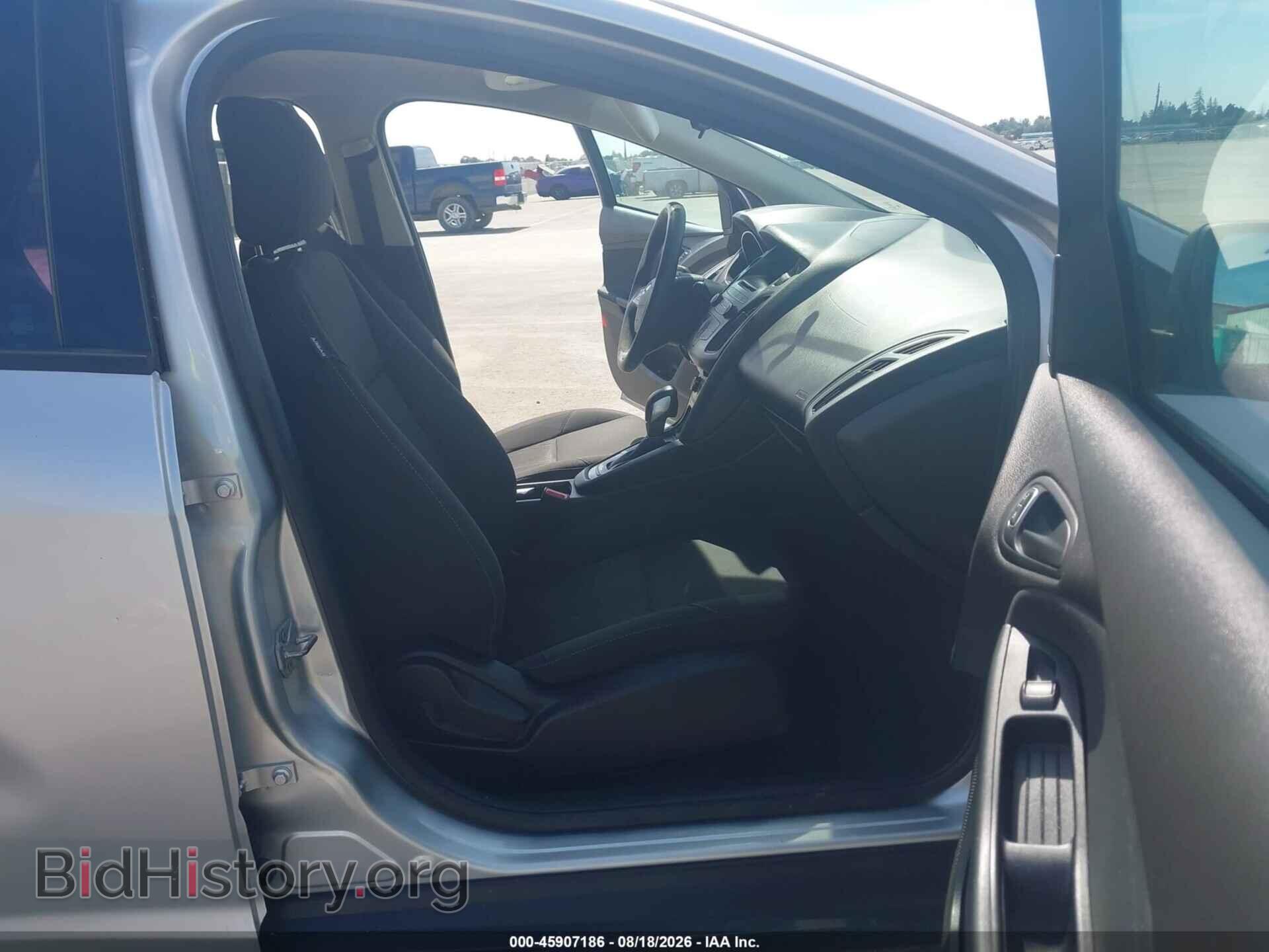 2016 FORD FOCUS - VIN: 1FADP3E29GL276233 - Фото 5