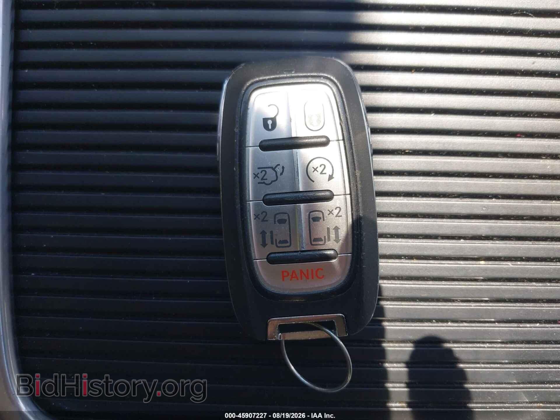 2023 CHRYSLER PACIFICA - VIN: 2C4RC1BG9PR535228 - Photo 11
