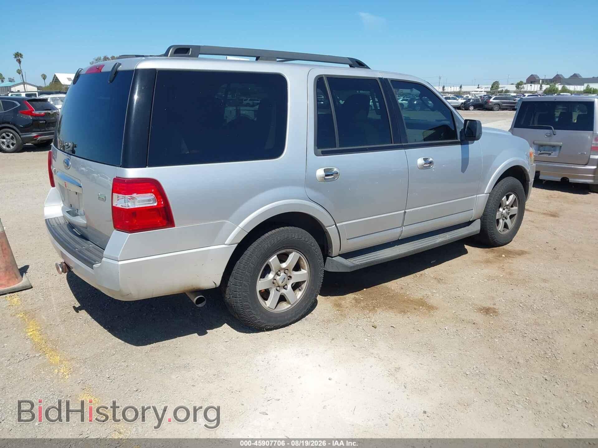 2010 FORD EXPEDITION - VIN: 1FMJU1F58AEB51945 - Фото 4