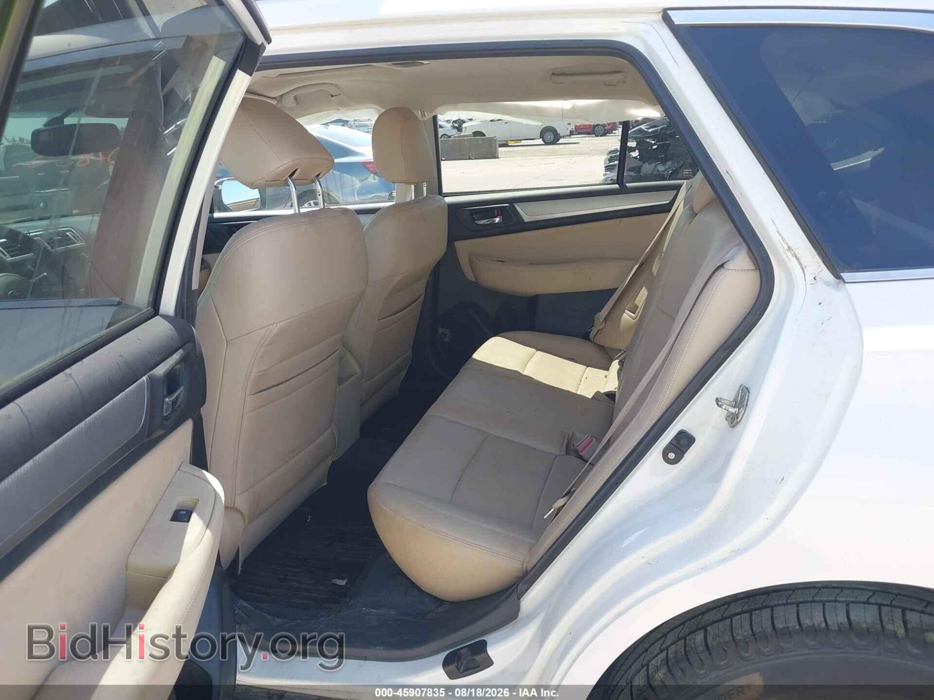2016 SUBARU OUTBACK - VIN: 4S4BSBDCXG3323091 - Photo 8