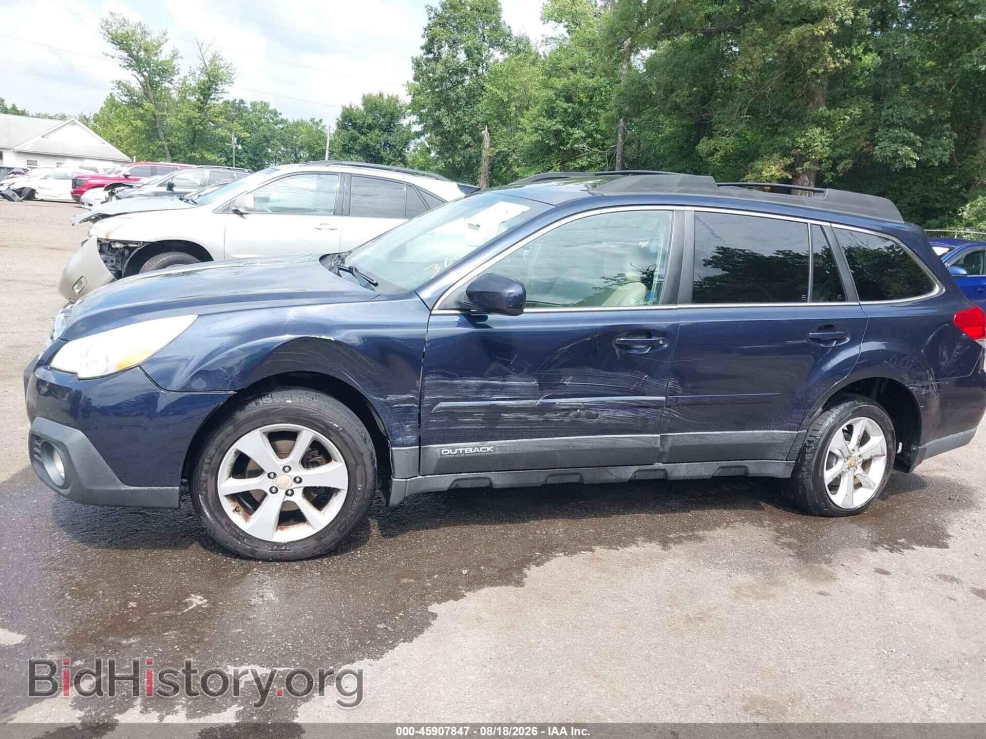2014 SUBARU OUTBACK - VIN: 4S4BRBDC8E3208935 - Photo 14