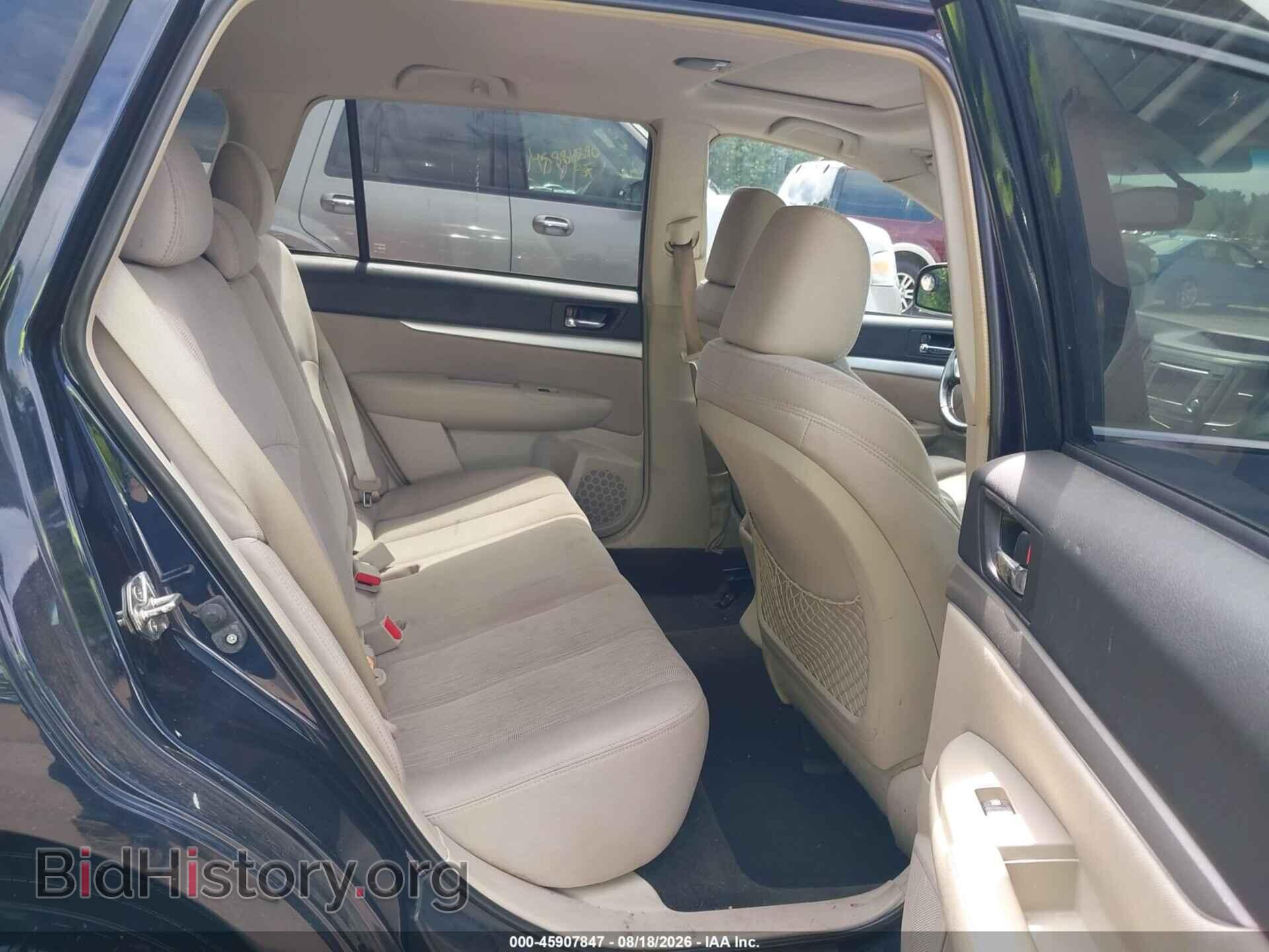 2014 SUBARU OUTBACK - VIN: 4S4BRBDC8E3208935 - Photo 8