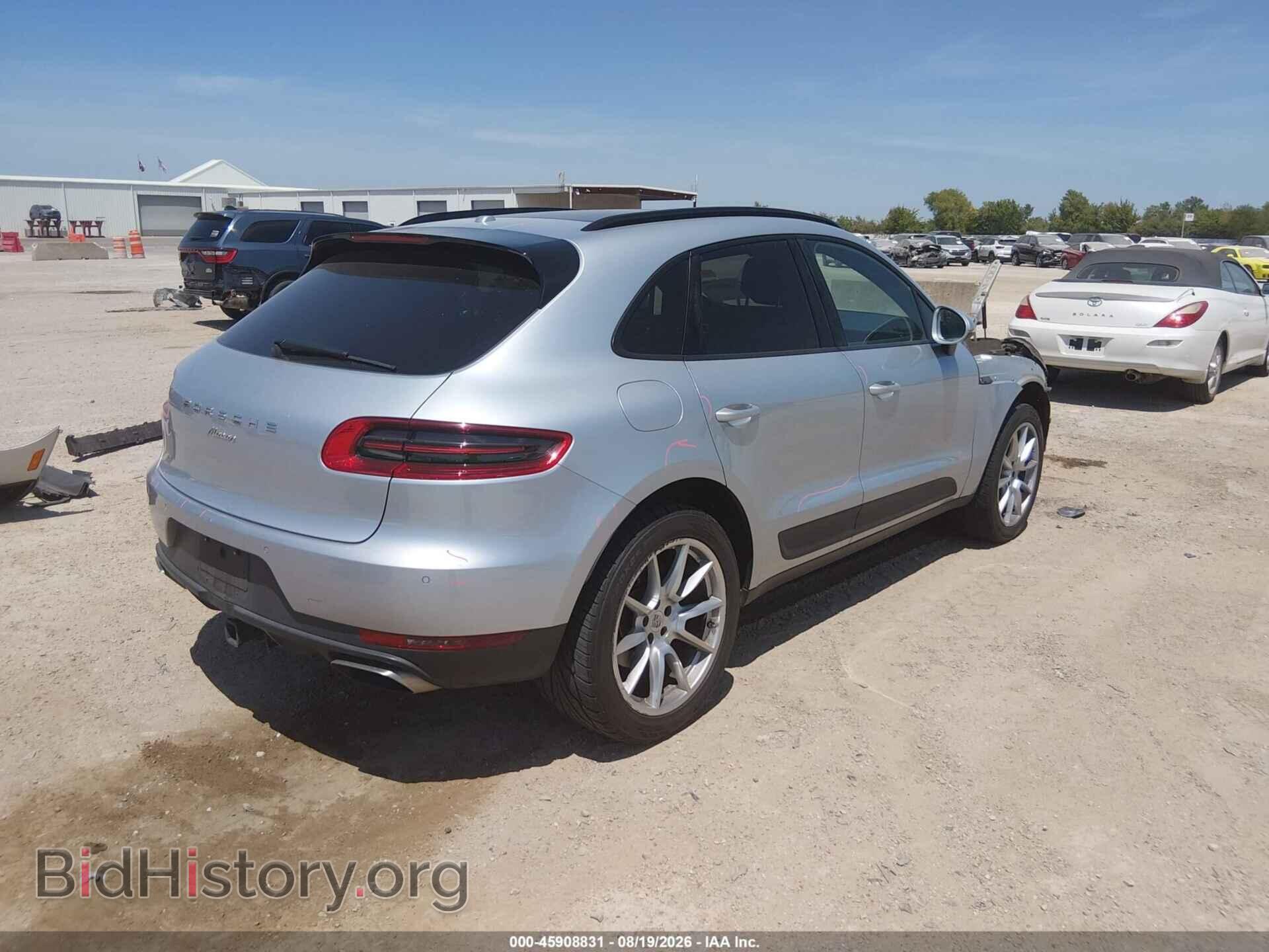 2018 PORSCHE MACAN - VIN: WP1AA2A51JLB13946 - Photo 4