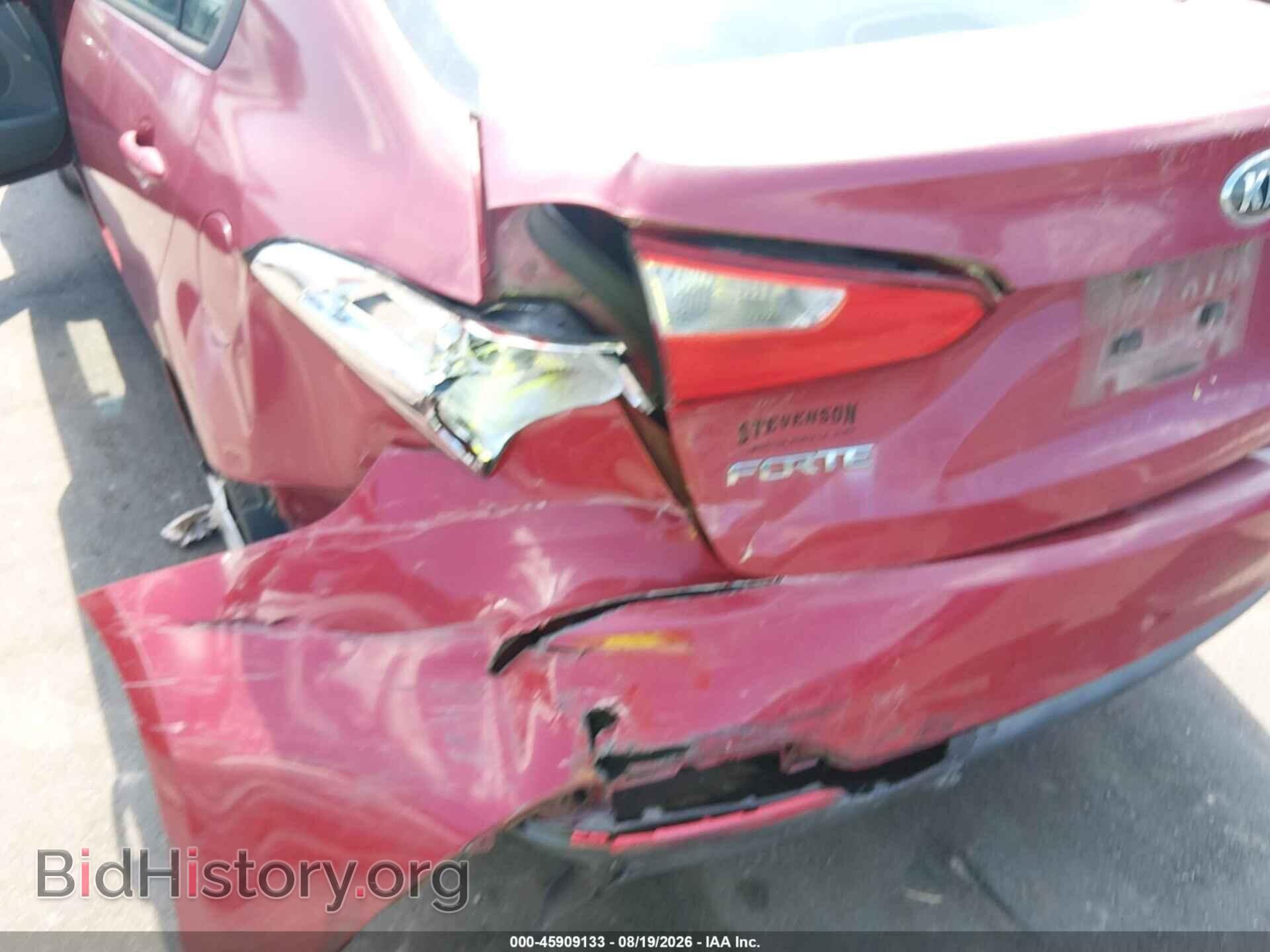 2015 KIA FORTE - VIN: KNAFX4A66F5343209 - Фото 6