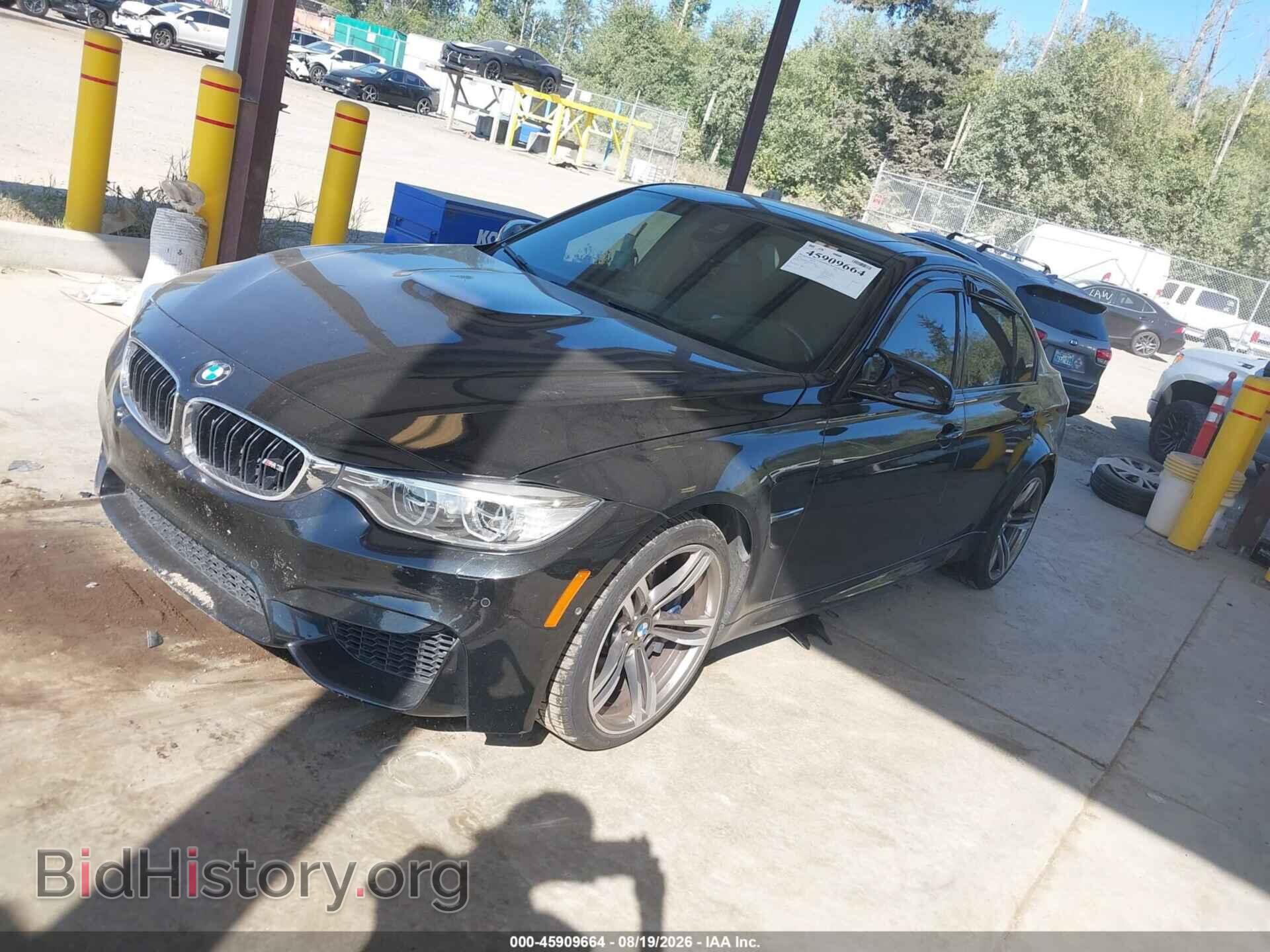2016 BMW M3 - VIN: WBS8M9C58G5E68456 - Photo 2