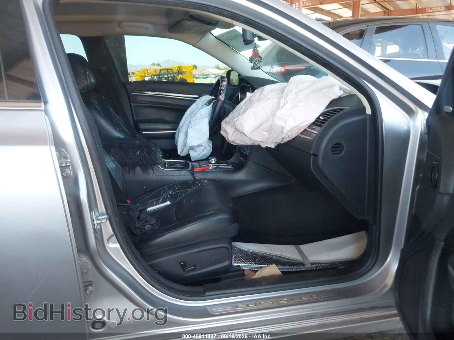 2017 CHRYSLER 300C - VIN: 2C3CCAEG7HH663223 - Photo 5