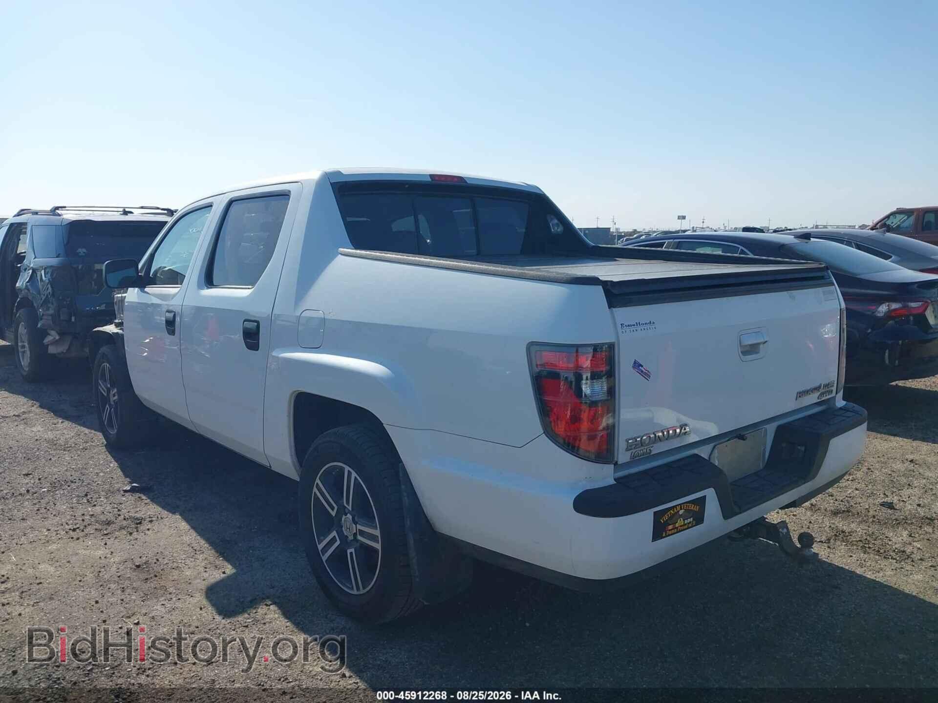2013 HONDA RIDGELINE - VIN: 5FPYK1F70DB011604 - Фото 3