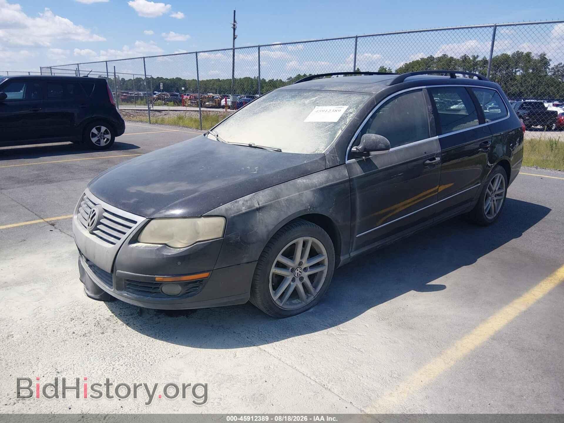 2008 VOLKSWAGEN PASSAT - VIN: WVWTK73C78E163880 - Фото 2