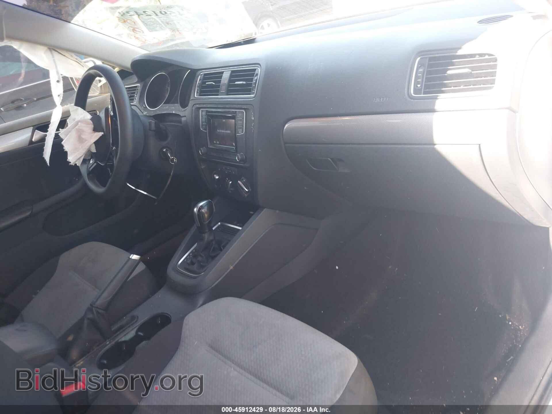 2017 VOLKSWAGEN JETTA - VIN: 3VW2B7AJ2HM217686 - Фото 5