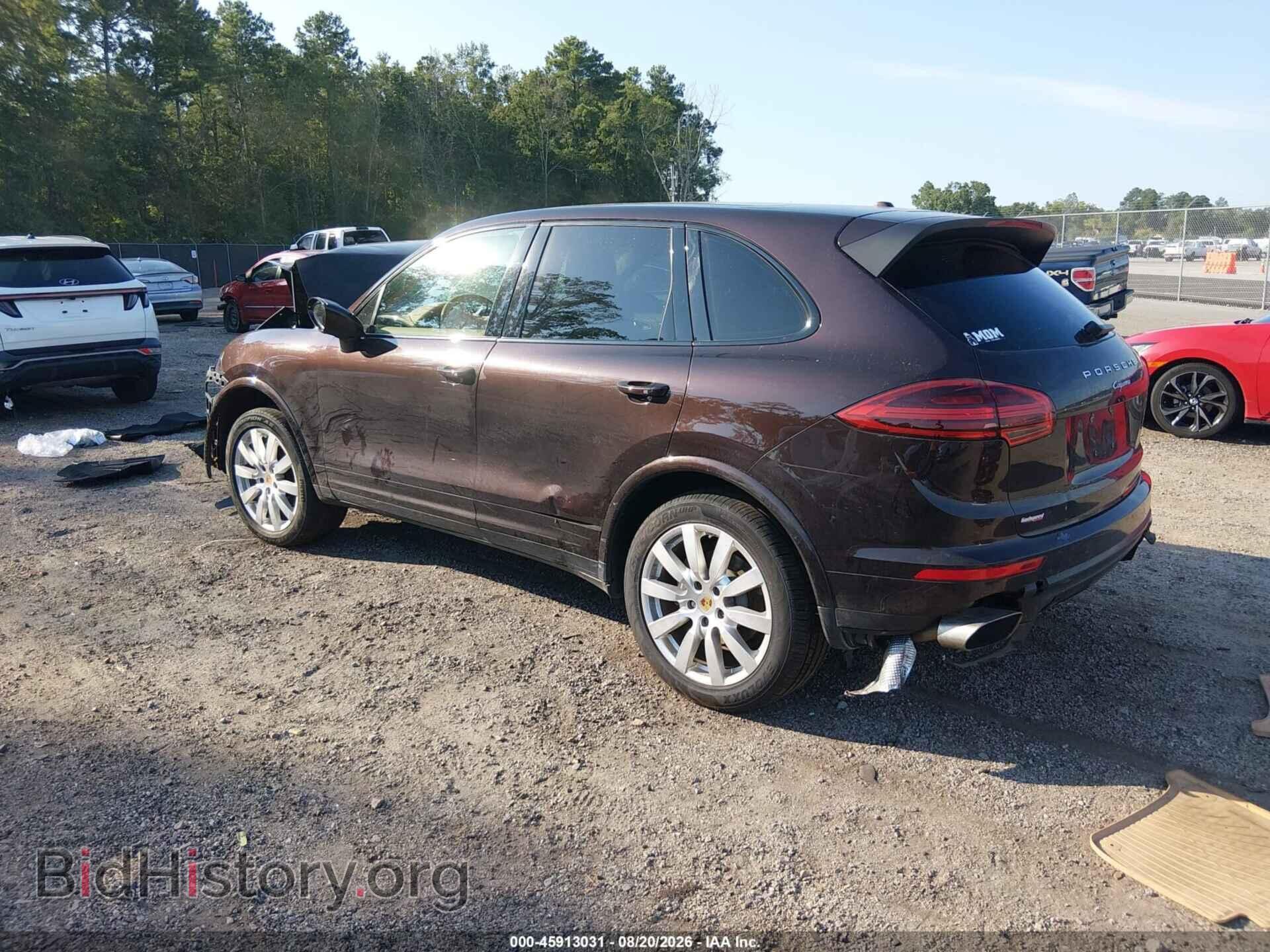 2017 PORSCHE CAYENNE - VIN: WP1AA2A20HKA82260 - Фото 3