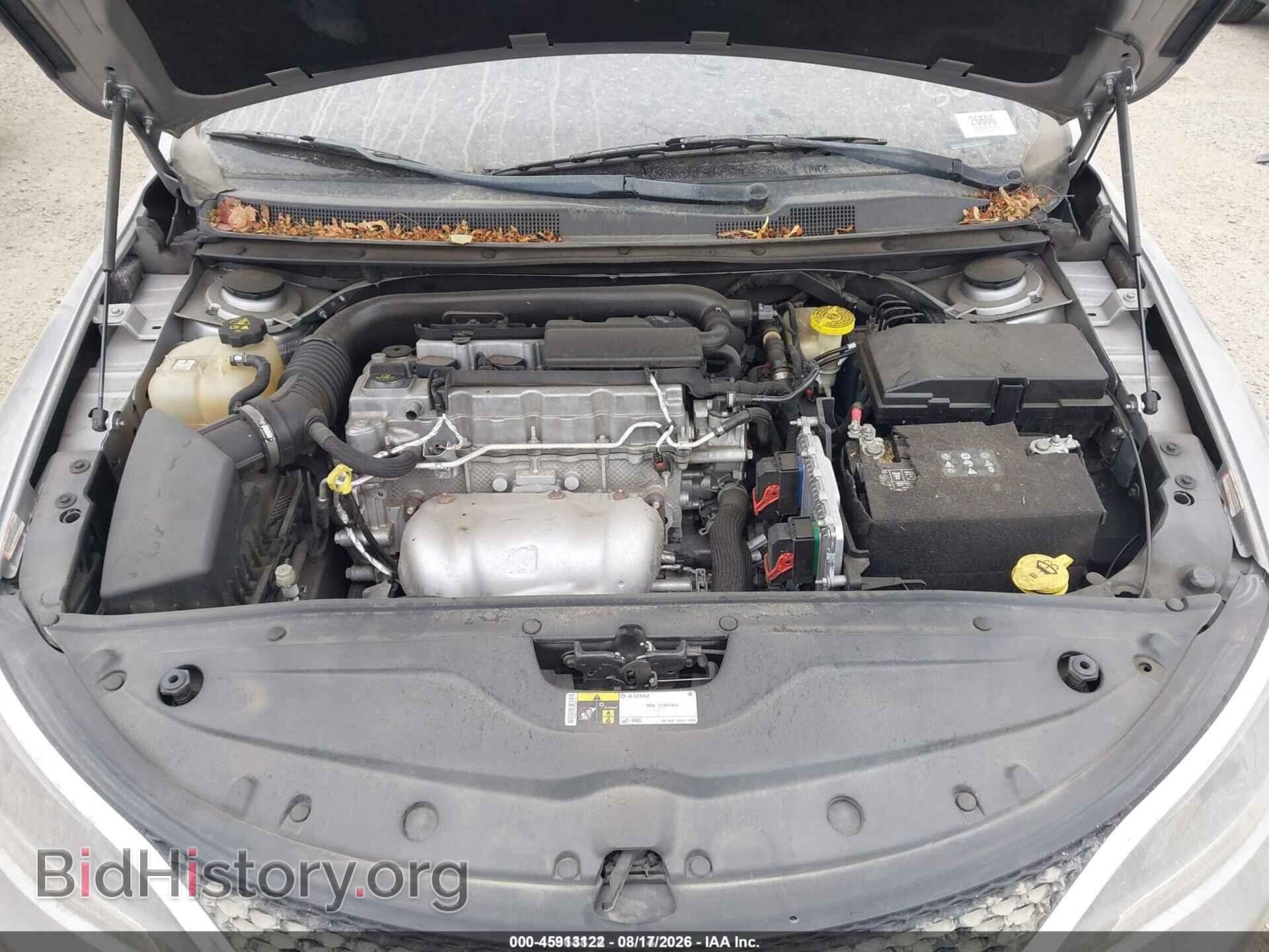2016 CHRYSLER 200 - VIN: 1C3CCCFB3GN135084 - Фото 10