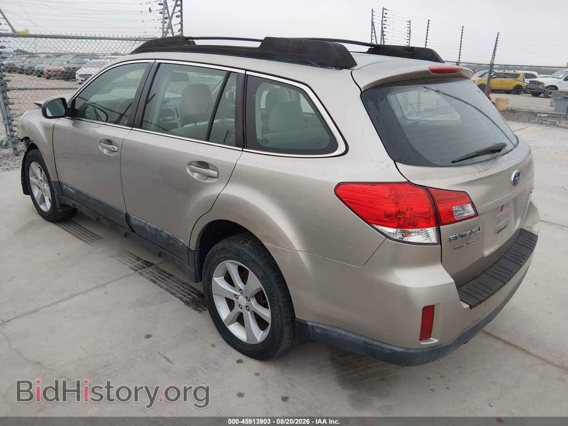 2014 SUBARU OUTBACK - VIN: 4S4BRCAC4E3247743 - Фото 3
