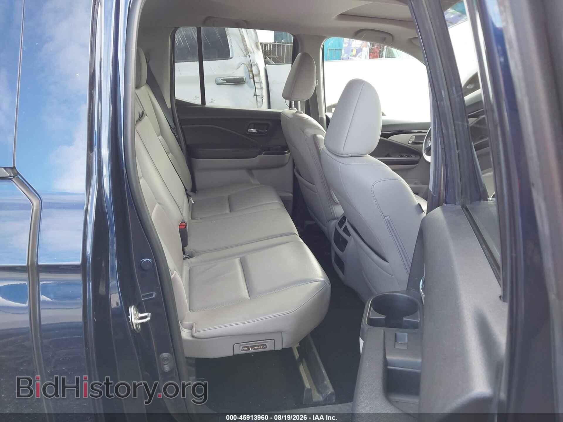 2019 HONDA RIDGELINE - VIN: 5FPYK3F7XKB027091 - Photo 8