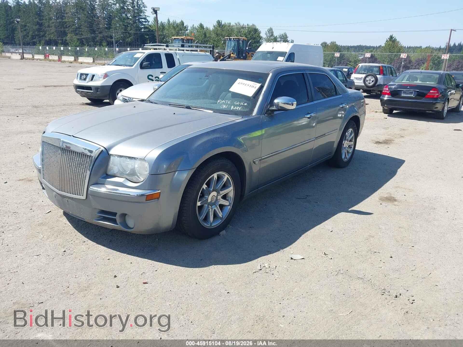 2006 CHRYSLER 300C - VIN: 2C3LA63H06H226093 - Фото 2