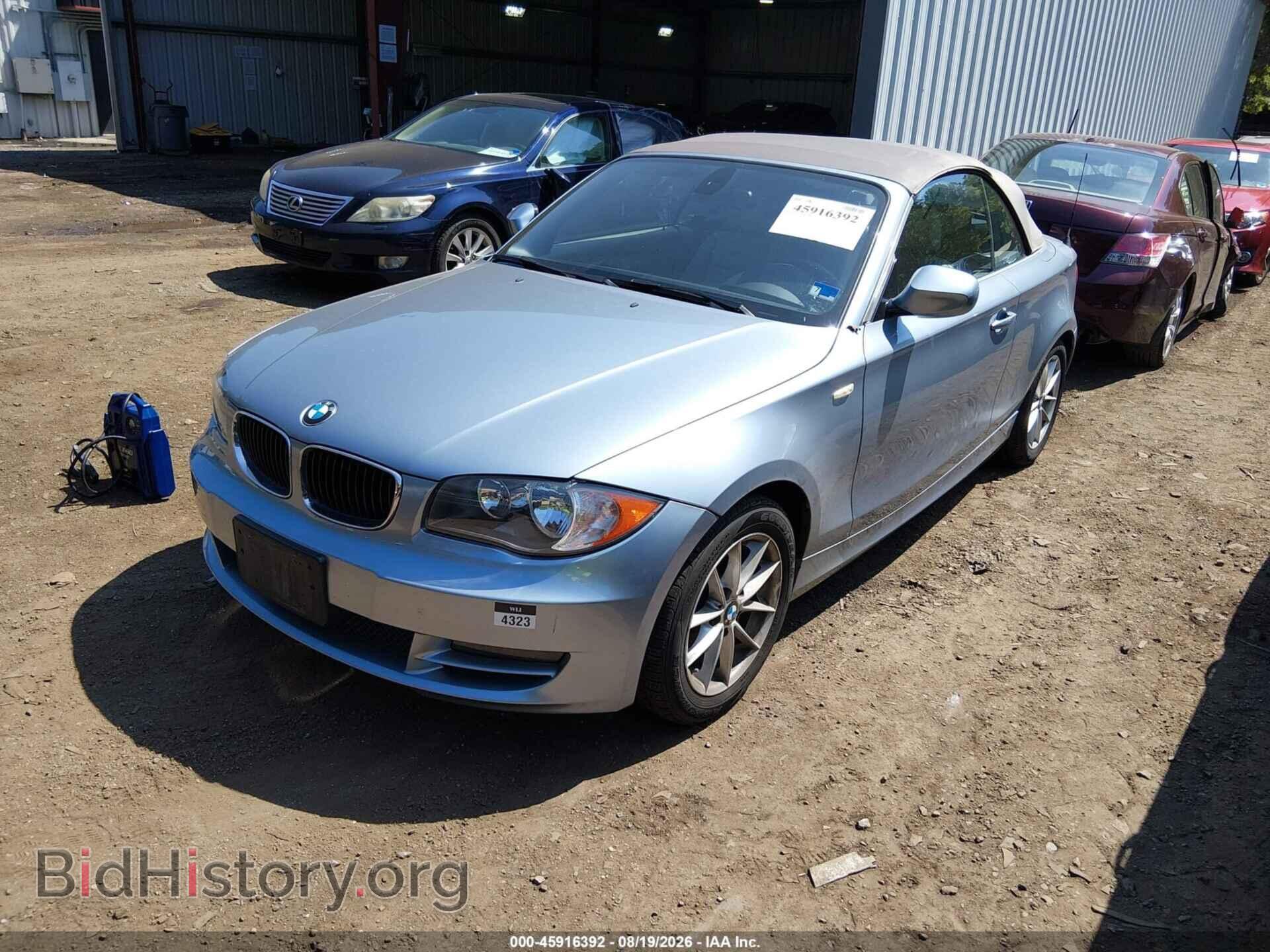 2011 BMW 128I - VIN: WBAUL7C5XBVM79801 - Фото 2