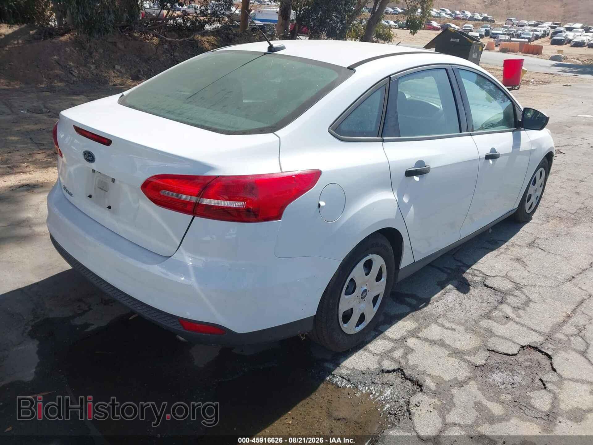 2015 FORD FOCUS - VIN: 1FADP3E20FL358043 - Photo 4