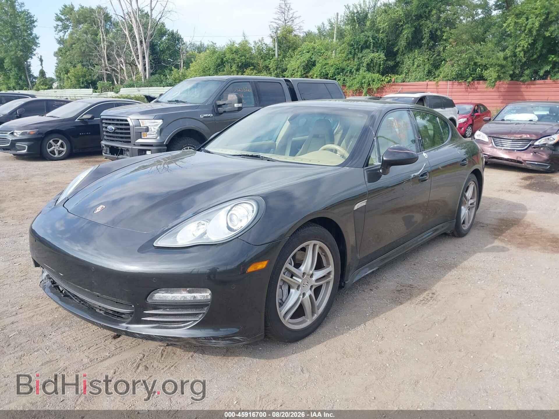 2011 PORSCHE PANAMERA - VIN: WP0AA2A72BL013357 - Photo 2