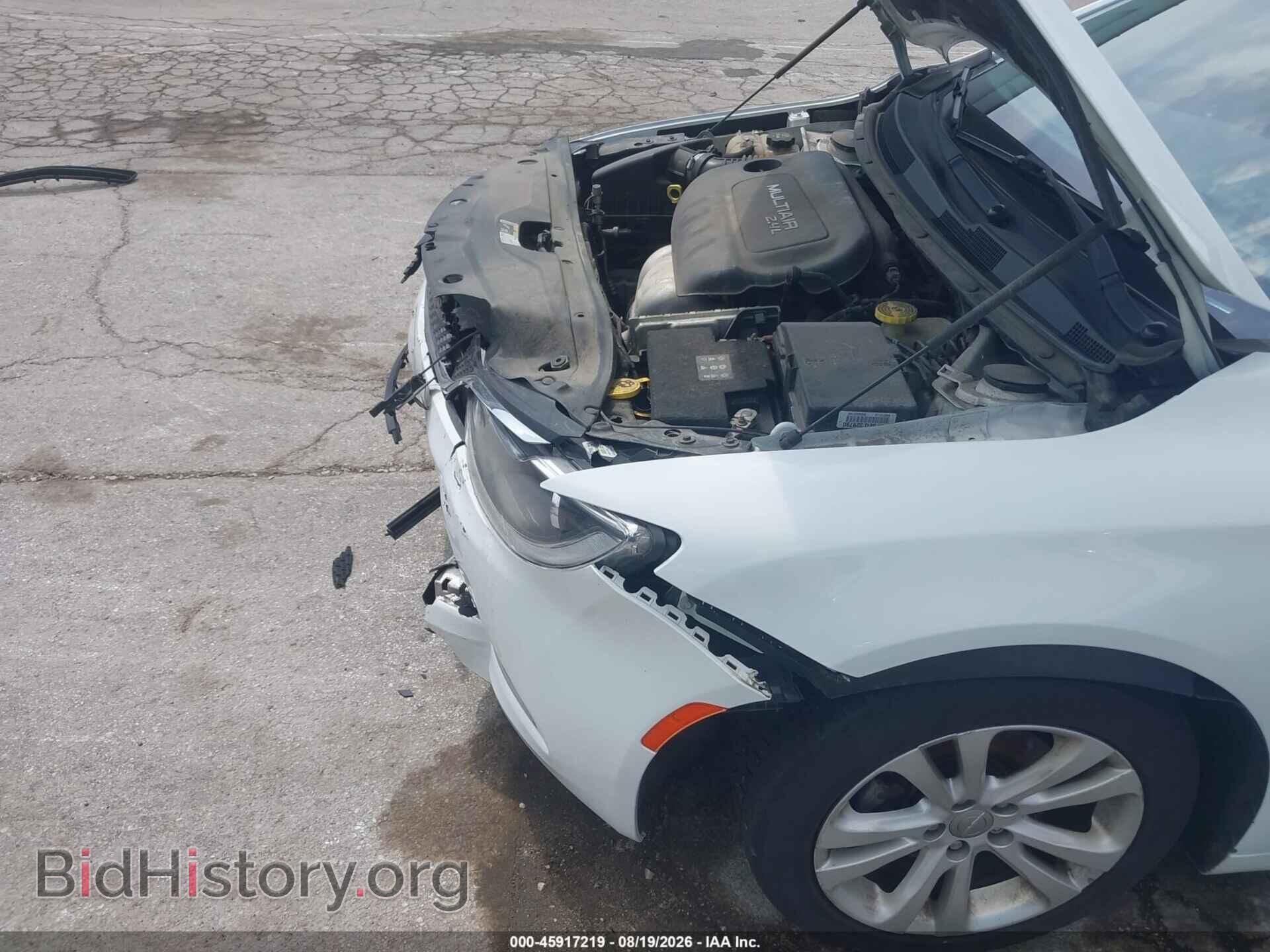 2017 CHRYSLER 200 - VIN: 1C3CCCAB0HN512110 - Photo 6