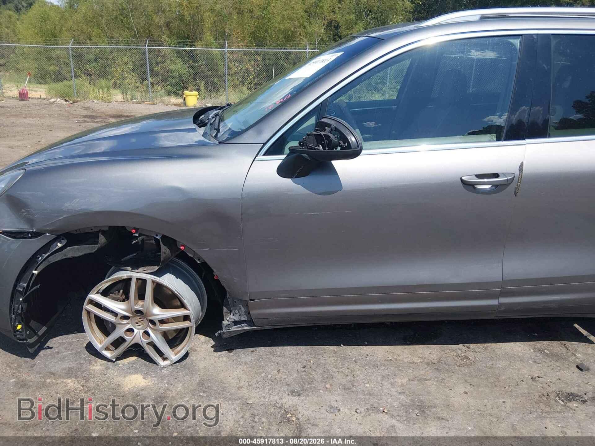 2012 PORSCHE CAYENNE - VIN: WP1AA2A22CLA08499 - Photo 18