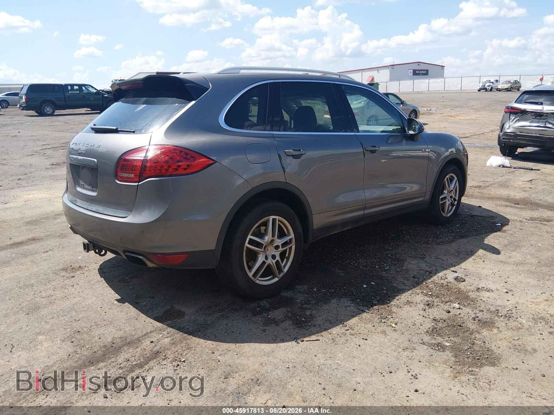 2012 PORSCHE CAYENNE - VIN: WP1AA2A22CLA08499 - Photo 4