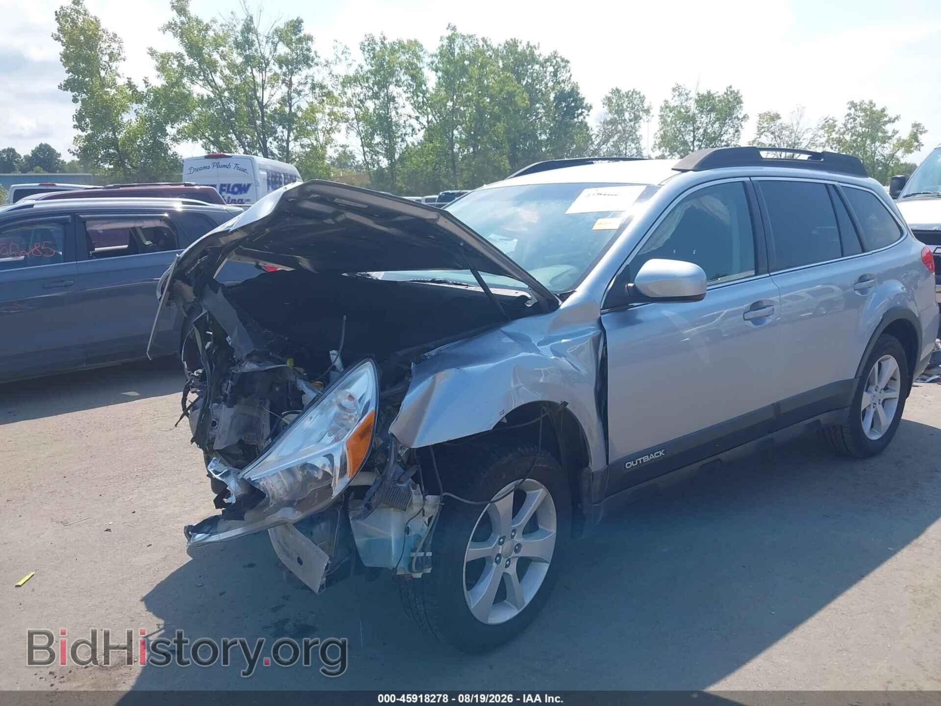 2014 SUBARU OUTBACK - VIN: 4S4BRCCC4E3233337 - Фото 2