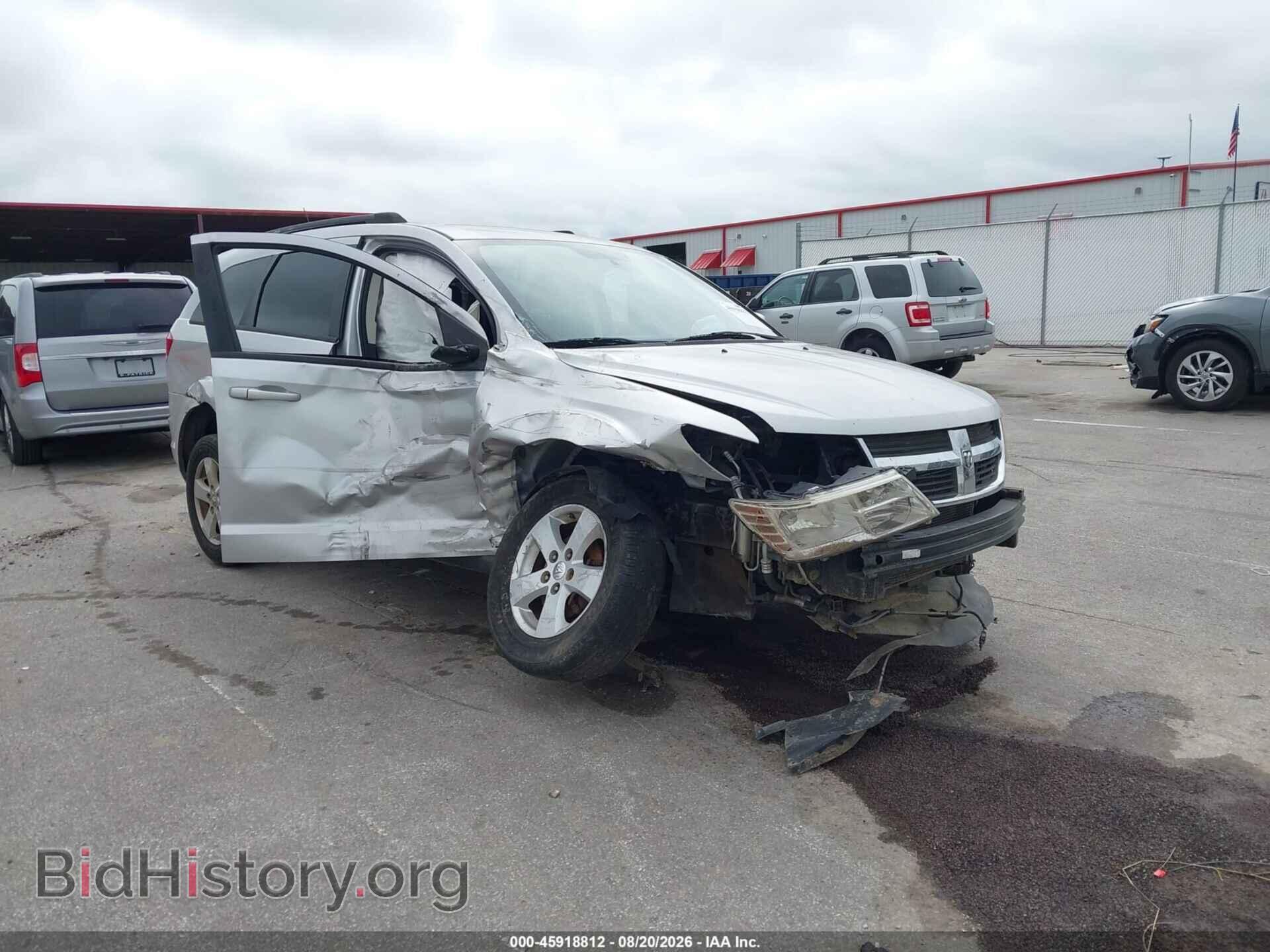 Фотография 3D4PG5FV2AT115488 - DODGE JOURNEY 2010