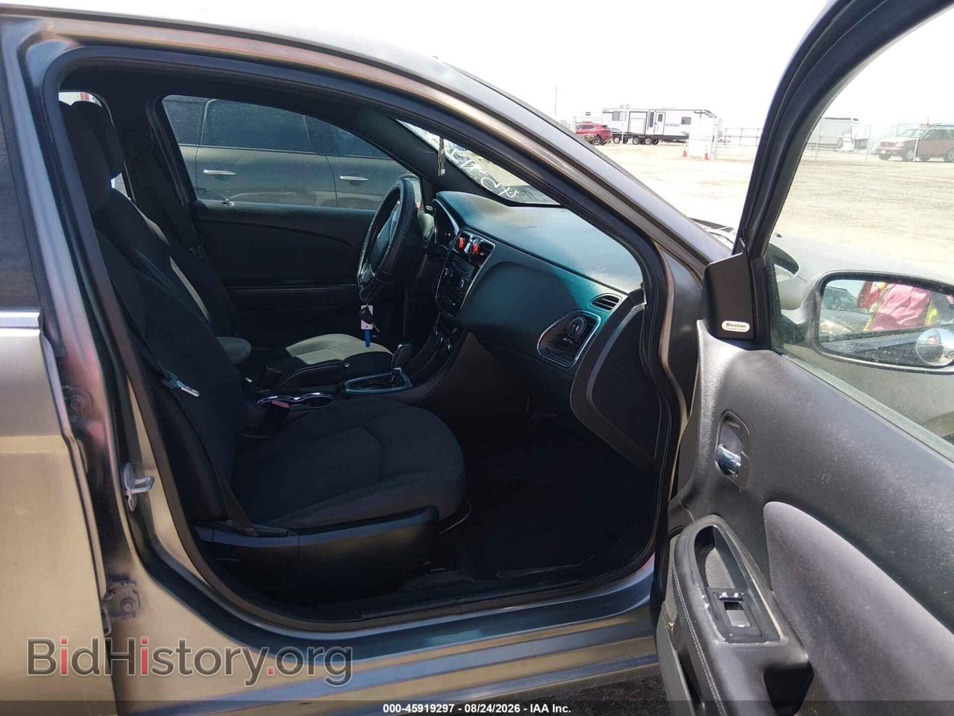 2013 CHRYSLER 200 - VIN: 1C3CCBBG7DN715669 - Photo 5