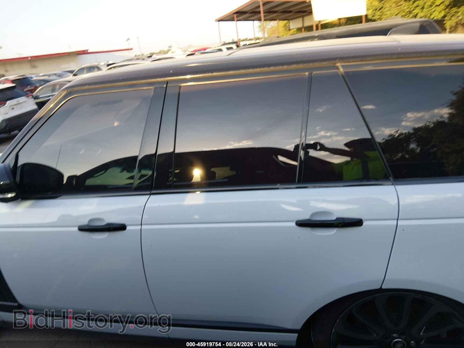 2017 LAND ROVER RANGE ROVER - VIN: SALGS2FE8HA323766 - Photo 14