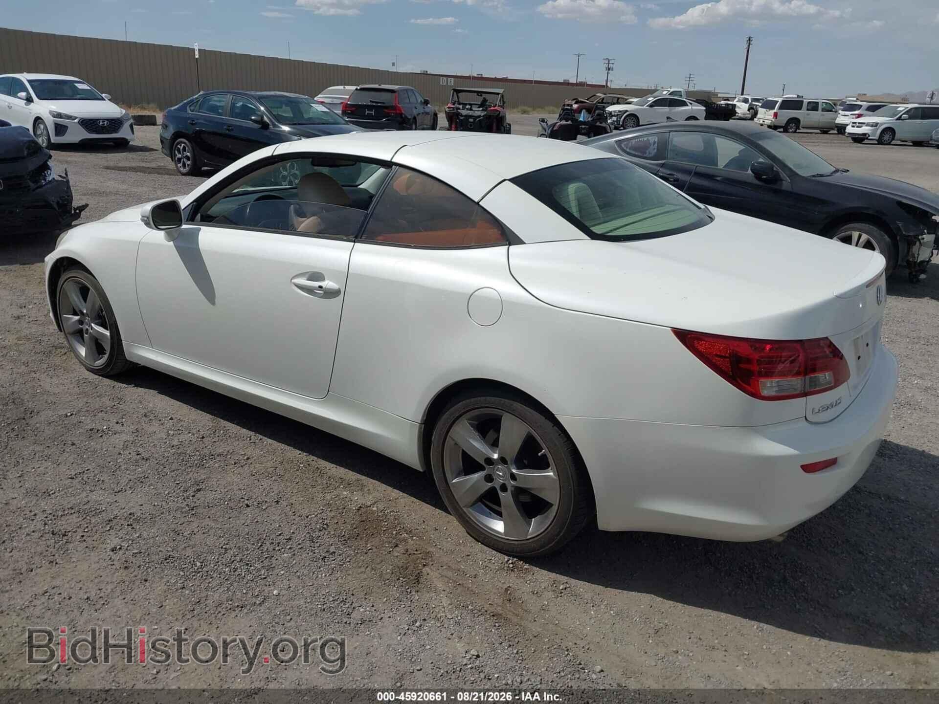 2010 LEXUS IS 250C - VIN: JTHFF2C2XA2504495 - Photo 3