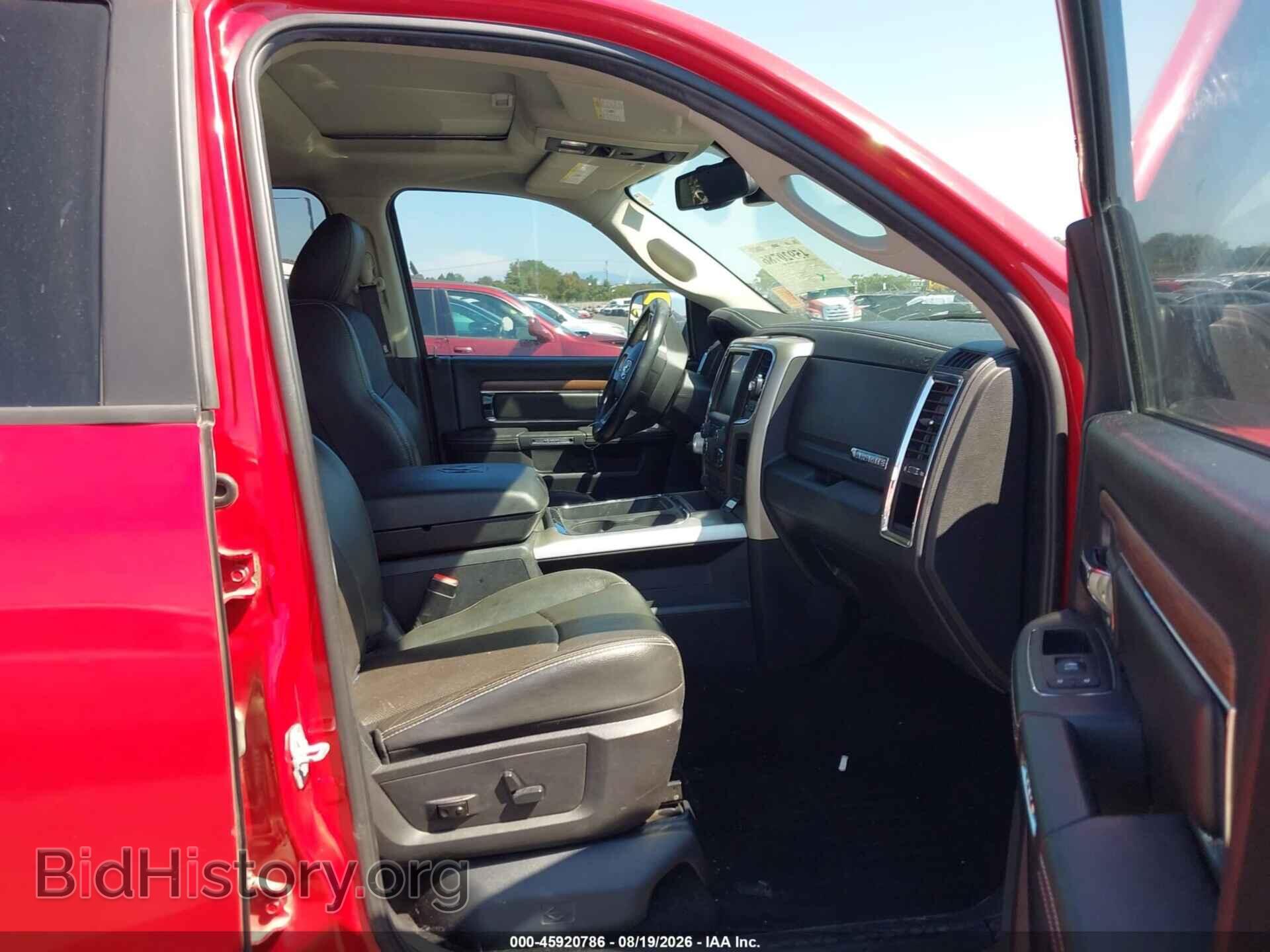 2016 RAM 1500 - VIN: 1C6RR7VM1GS249821 - Фото 5