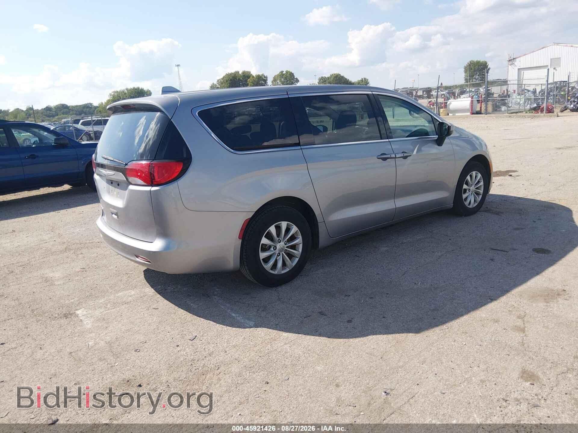2017 CHRYSLER PACIFICA - VIN: 2C4RC1DG6HR668205 - Photo 4