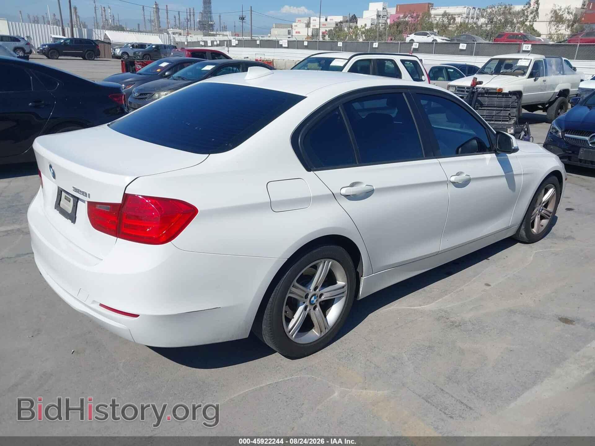 2013 BMW 328I - VIN: WBA3C1C51DF441136 - Фото 4
