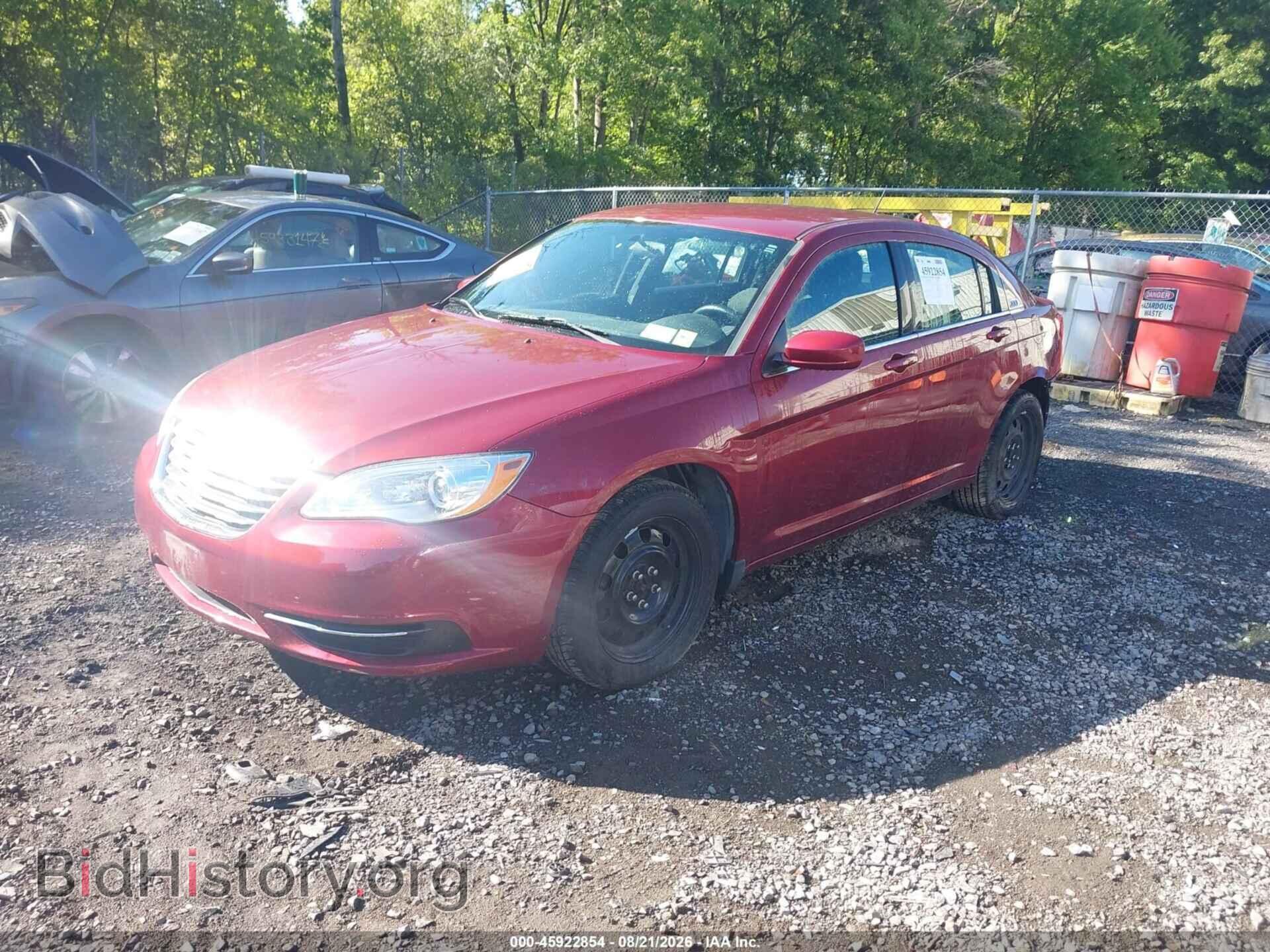 2014 CHRYSLER 200 - VIN: 1C3CCBAB8EN123365 - Photo 2