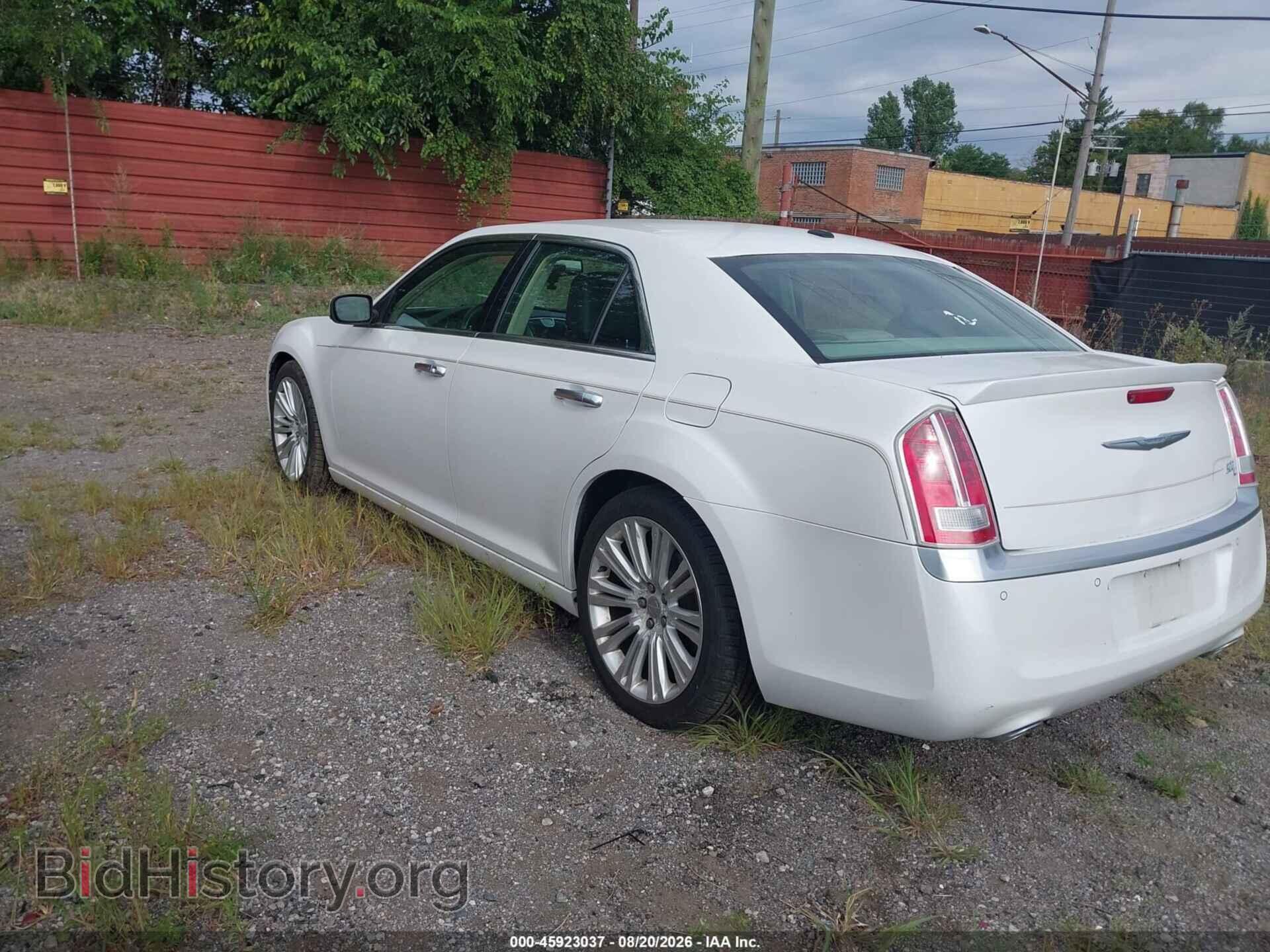 2012 CHRYSLER 300C - VIN: 2C3CCAPT0CH238073 - Фото 3