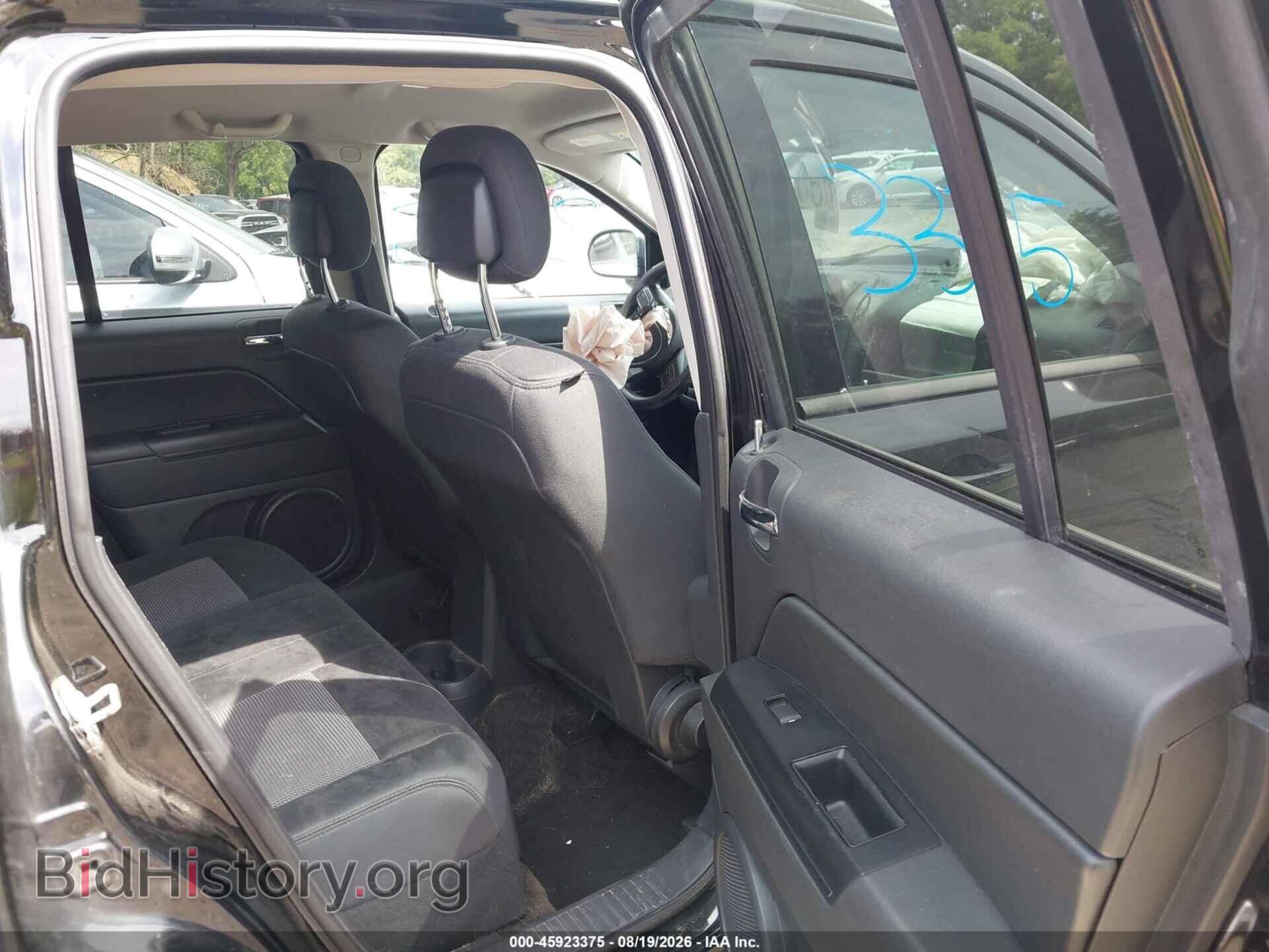 2014 JEEP COMPASS - VIN: 1C4NJDBB7ED598418 - Photo 8