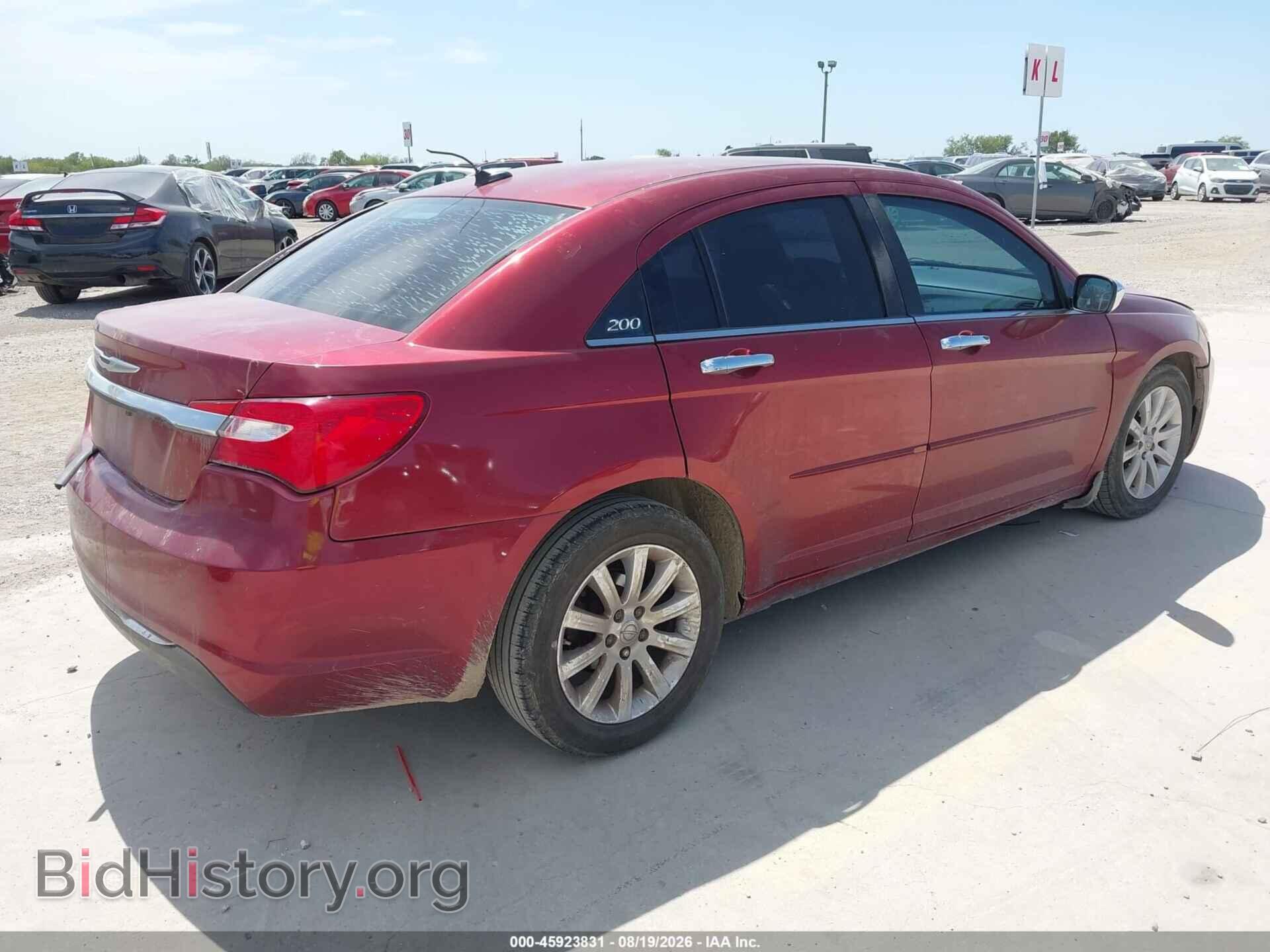 2014 CHRYSLER 200 - VIN: 1C3CCBCG9EN157002 - Photo 4