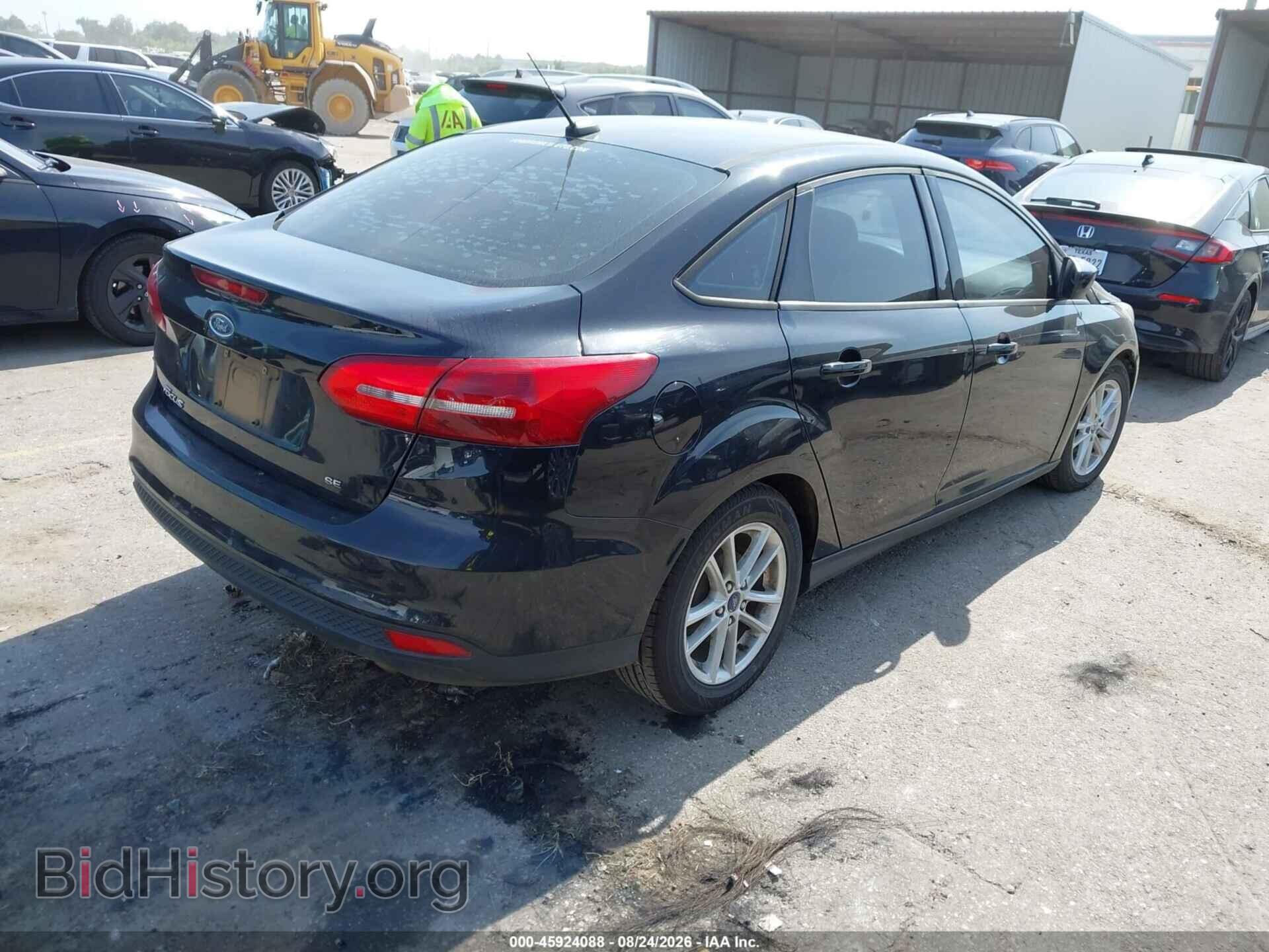 2018 FORD FOCUS - VIN: 1FADP3F2XJL201403 - Photo 4