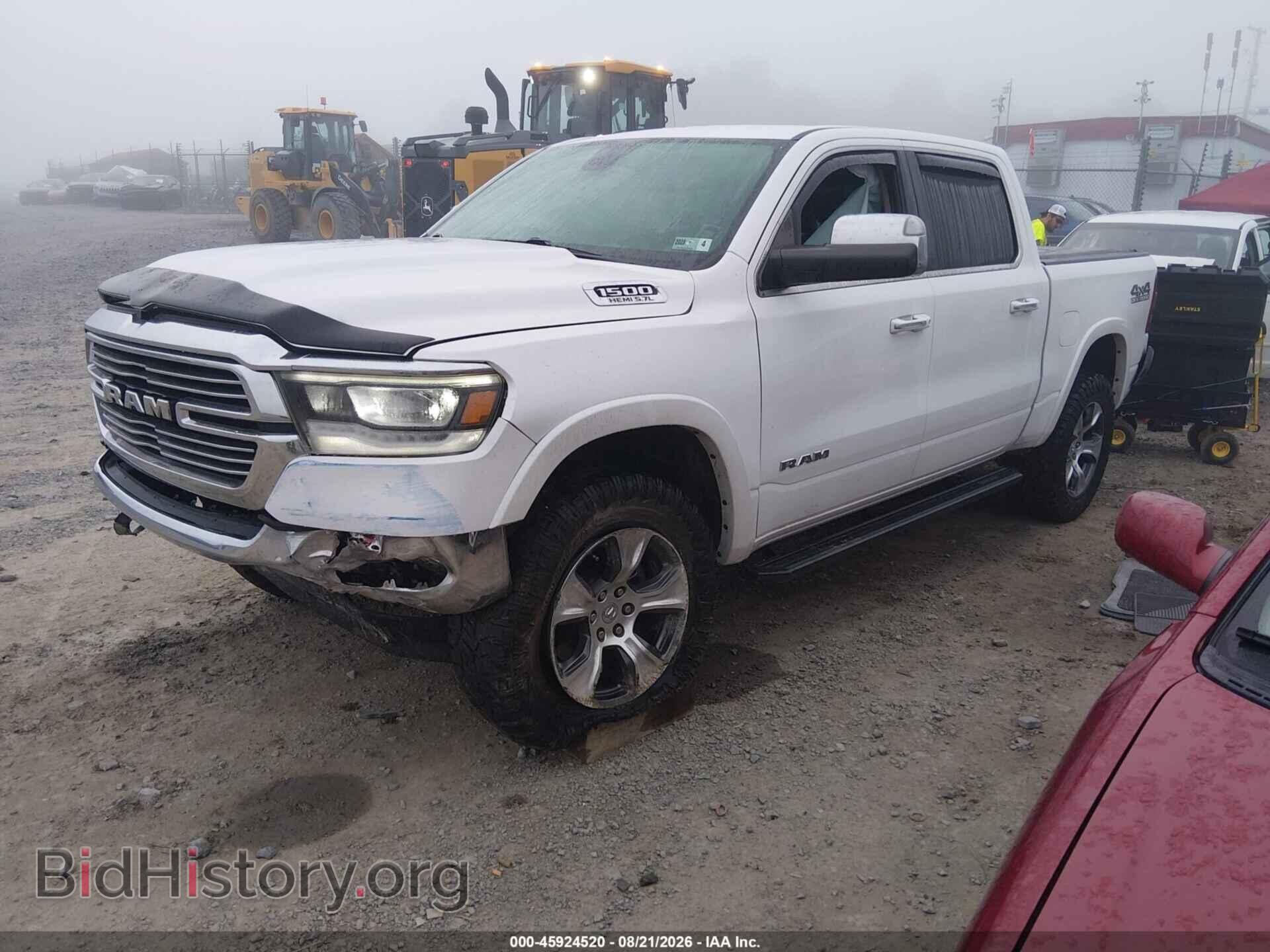 2020 RAM 1500 - VIN: 1C6SRFJT0LN147864 - Фото 2