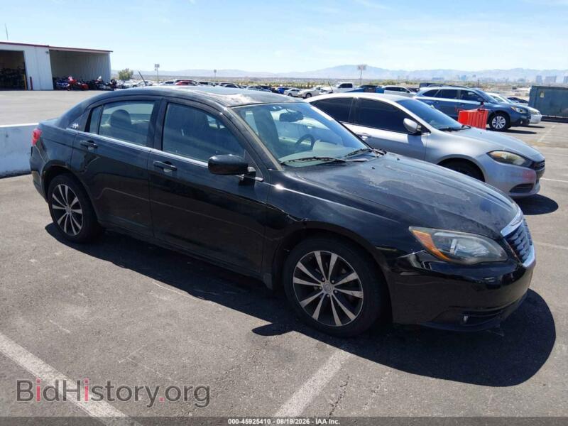 2013 Chrysler 200 Limited (VIN 1C3CCBCG7DN505832) — photo 1 of 15, IAAI, damage: normal wear & tear