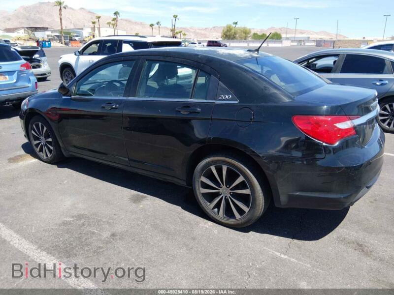 2013 Chrysler 200 (VIN 1C3CCBCG7DN505832) — photo 3 of 15