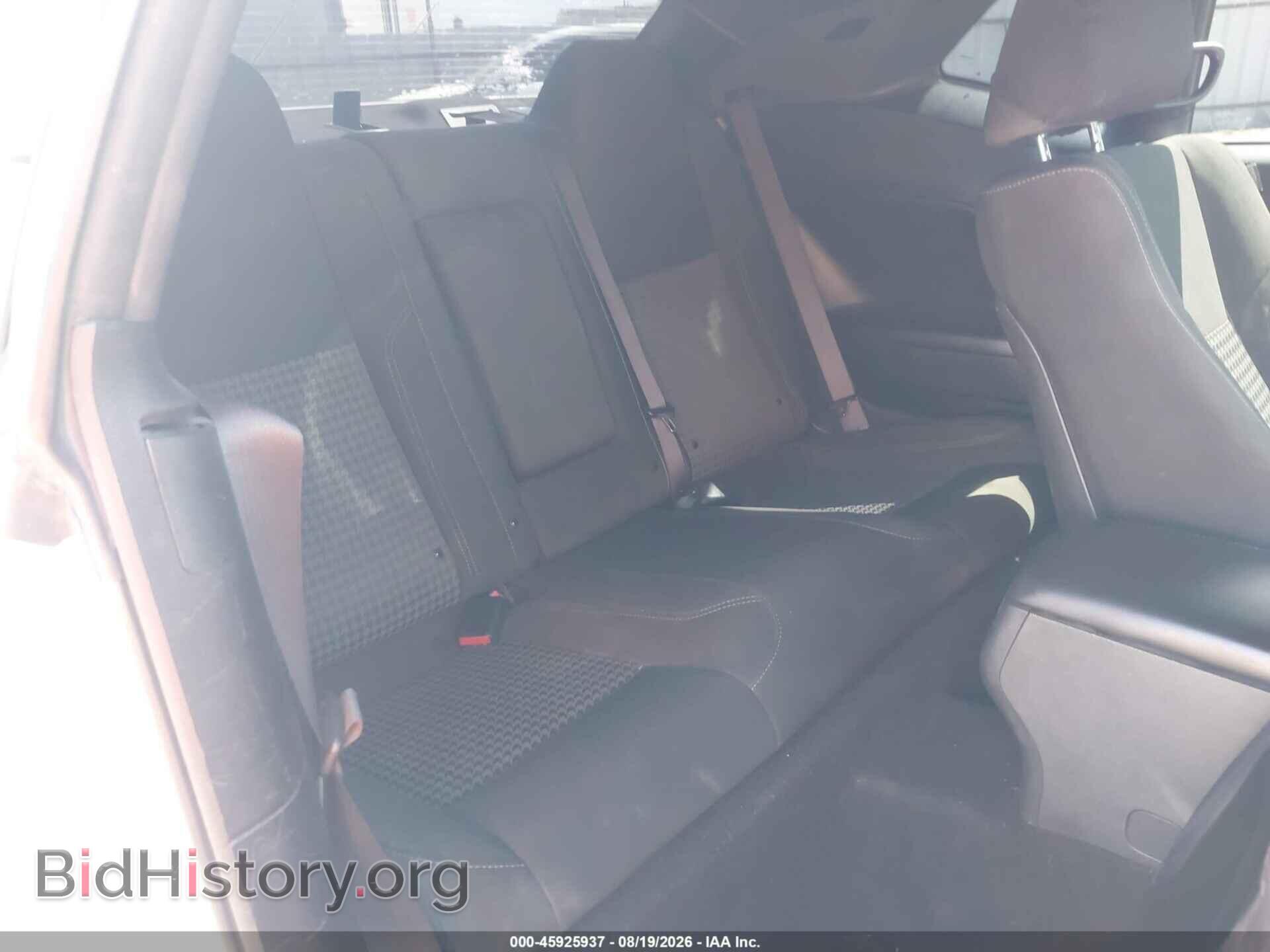 2019 DODGE CHALLENGER - VIN: 2C3CDZAG1KH751015 - Photo 8