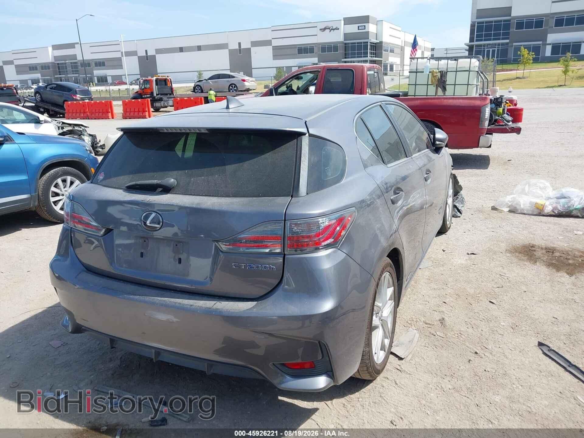 2014 LEXUS CT 200H - VIN: JTHKD5BH4E2180364 - Photo 4