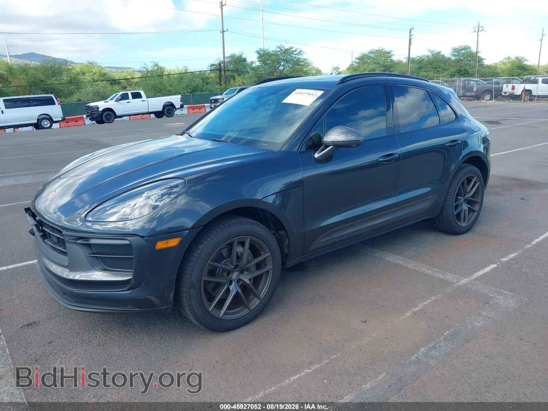 2023 PORSCHE MACAN - VIN: WP1AA2A56PLB00554 - Photo 2