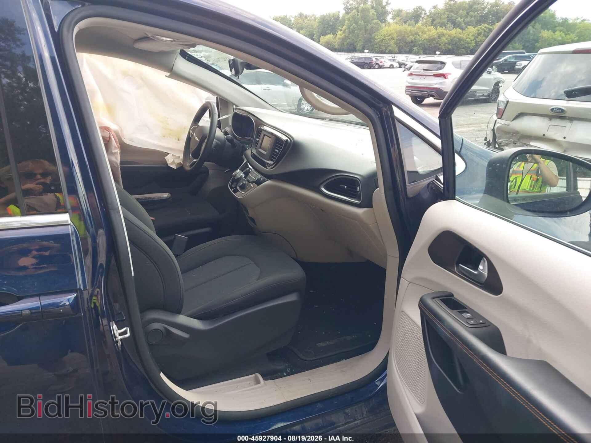 2017 CHRYSLER PACIFICA - VIN: 2C4RC1DG3HR571608 - Photo 5