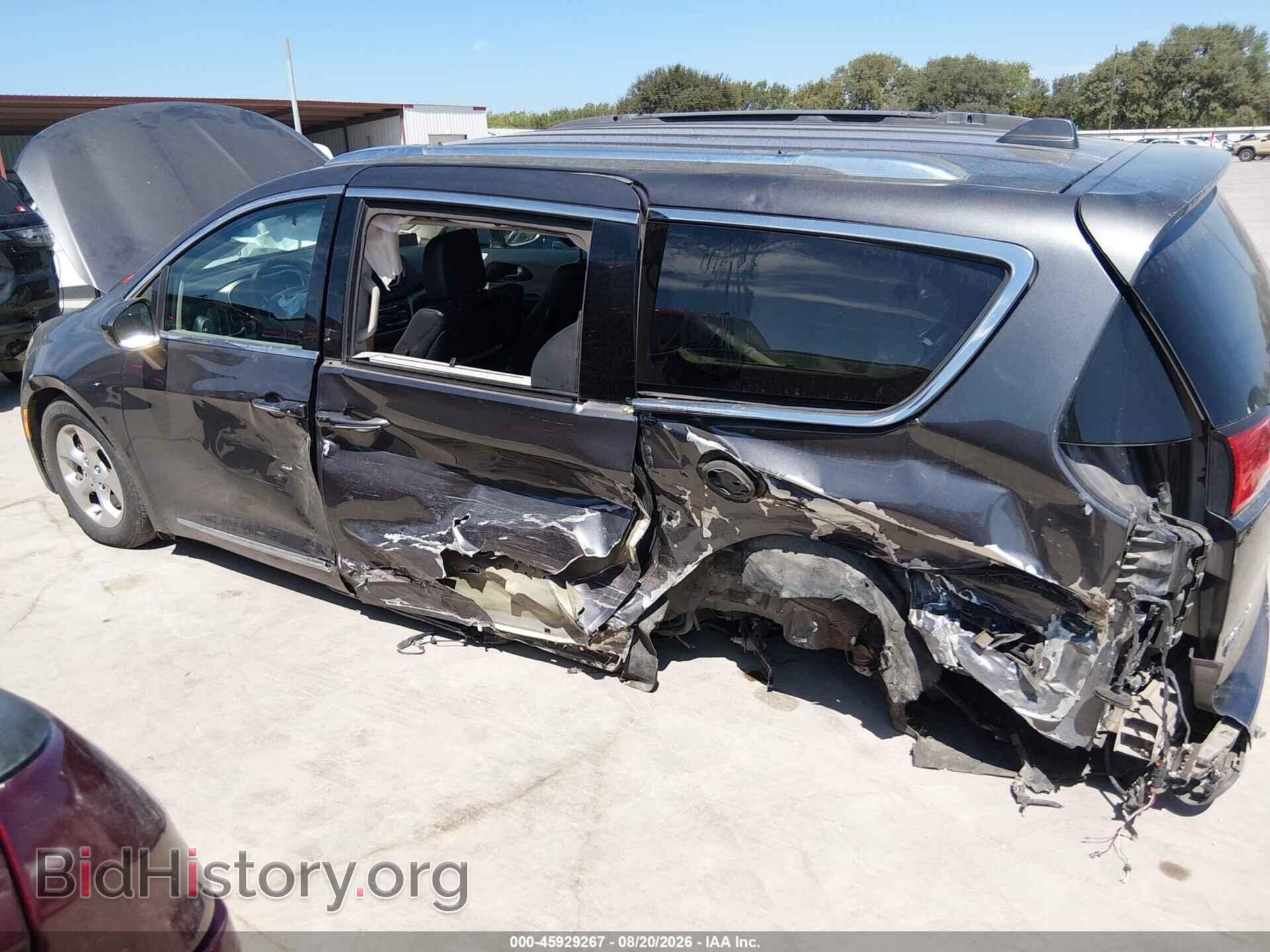 2017 CHRYSLER PACIFICA - VIN: 2C4RC1EG9HR622575 - Photo 6