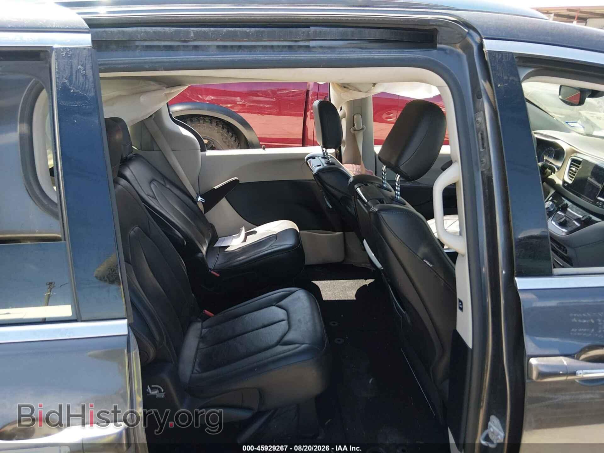 2017 CHRYSLER PACIFICA - VIN: 2C4RC1EG9HR622575 - Photo 8
