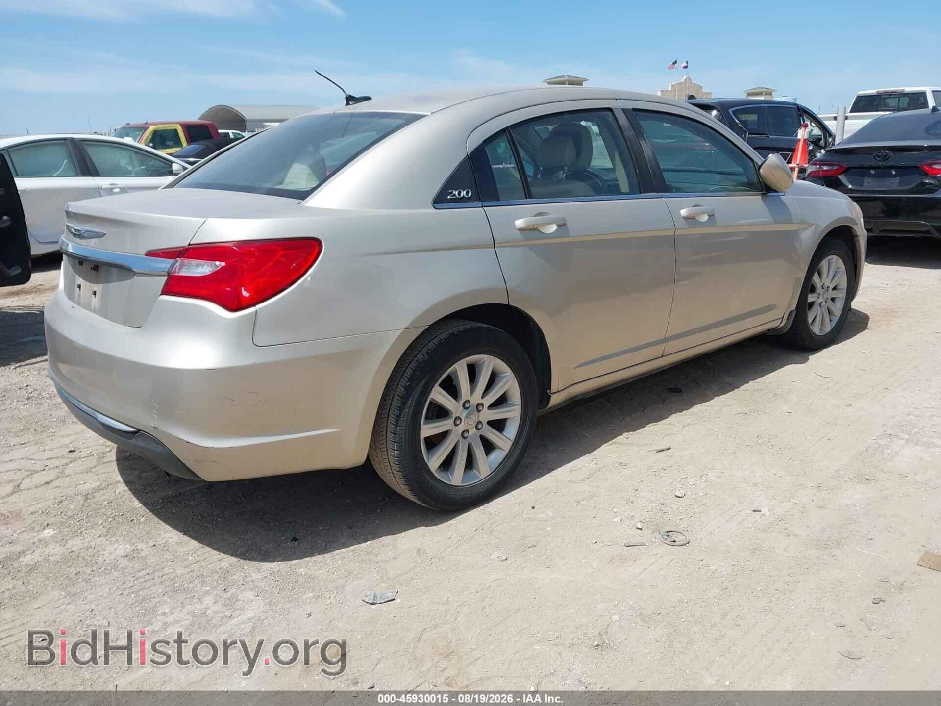 2013 CHRYSLER 200 - VIN: 1C3CCBBB1DN701237 - Фото 4