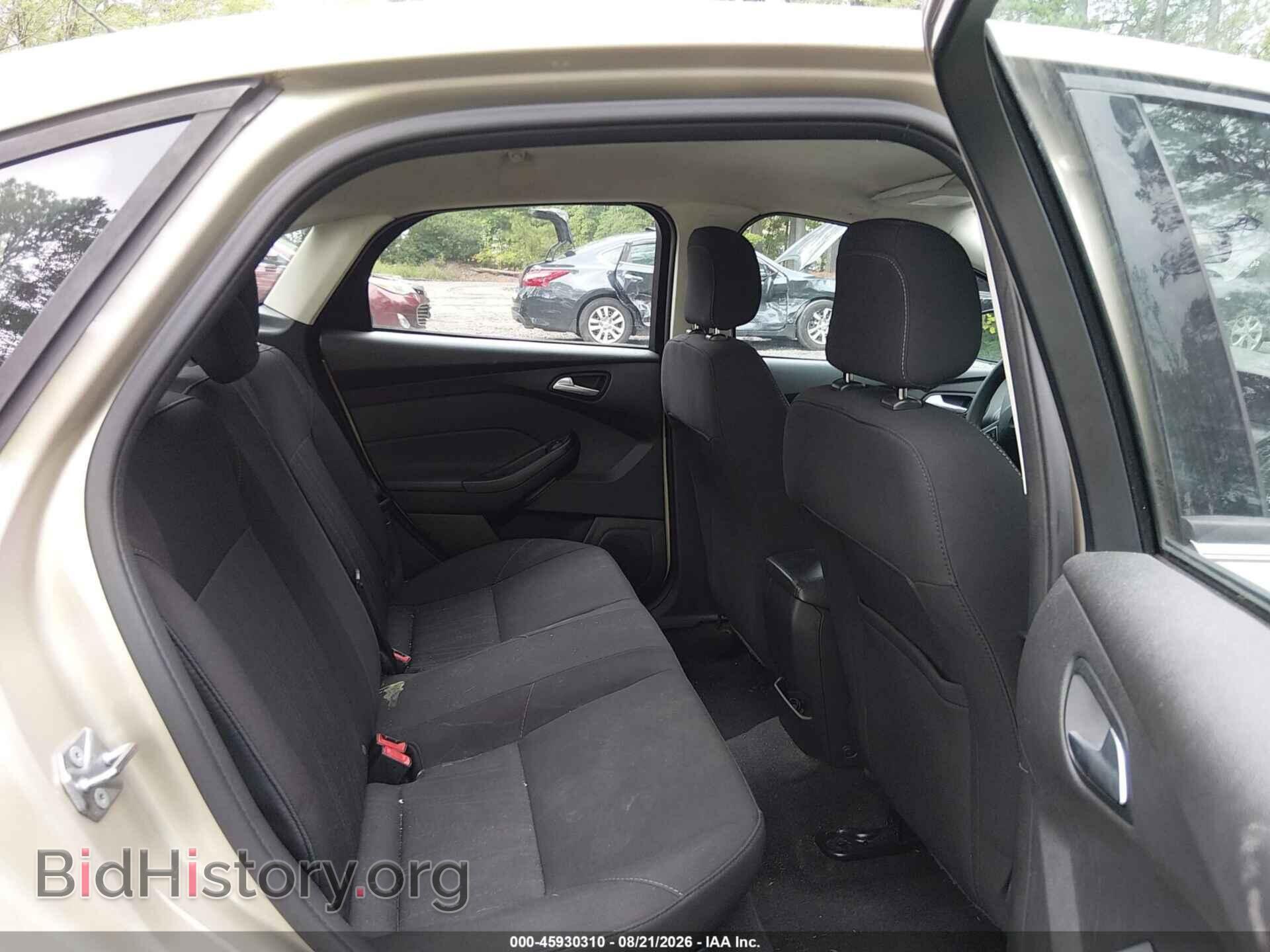 2018 FORD FOCUS - VIN: 1FADP3FE1JL276064 - Photo 8
