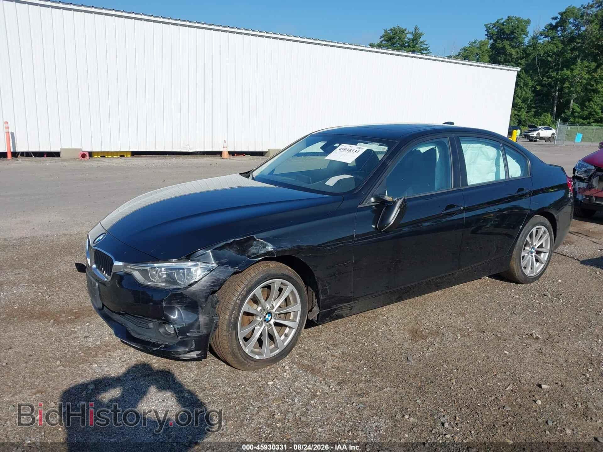 2018 BMW 320I - VIN: WBA8A3C57JA491779 - Фото 2