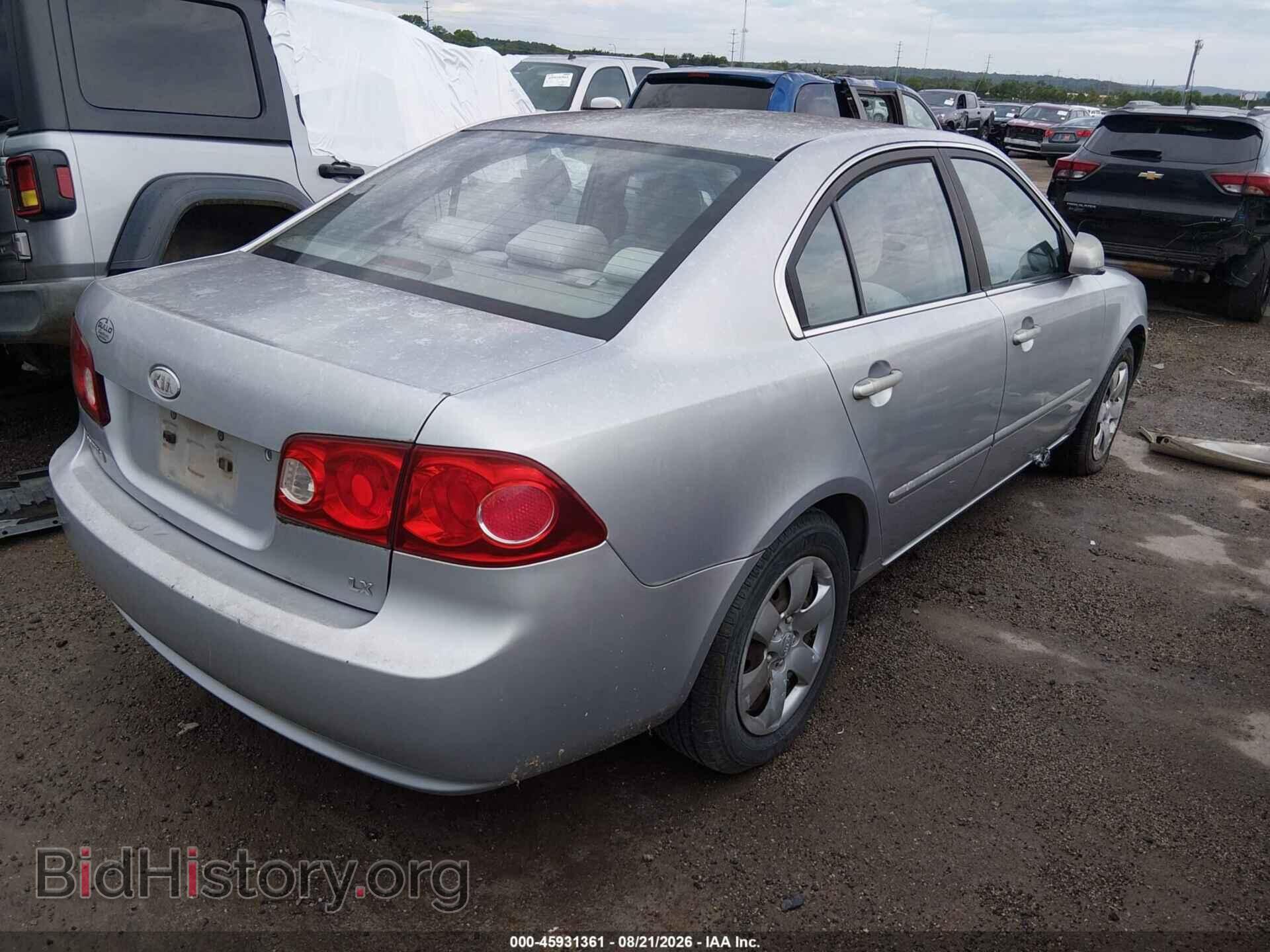 2006 KIA OPTIMA - VIN: KNAGE123765048763 - Фото 4